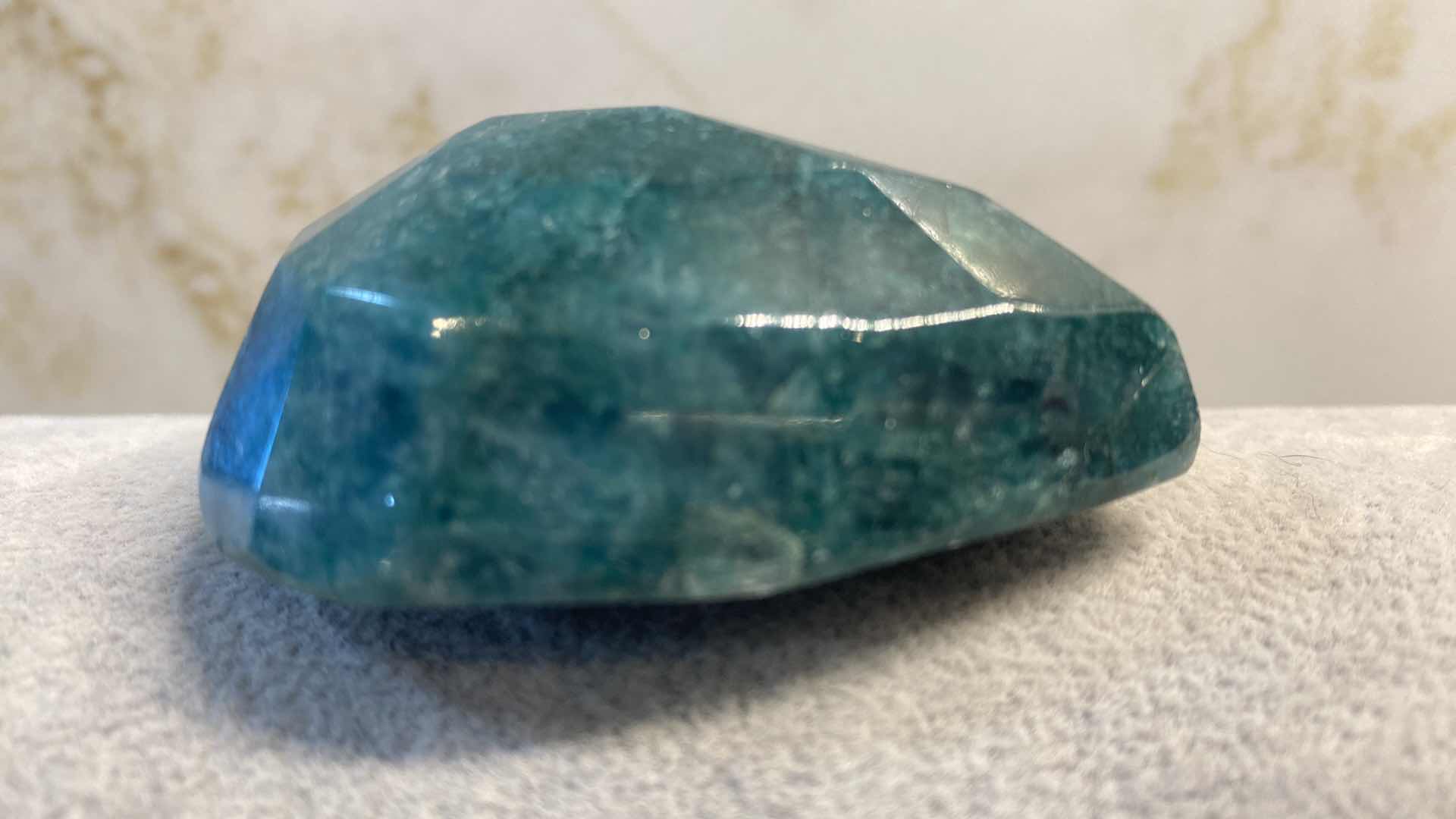 Photo 1 of GREEN BERYL PEAR FACETED 438.35 cts GEMSTONE GLA CERTIFIED 111912