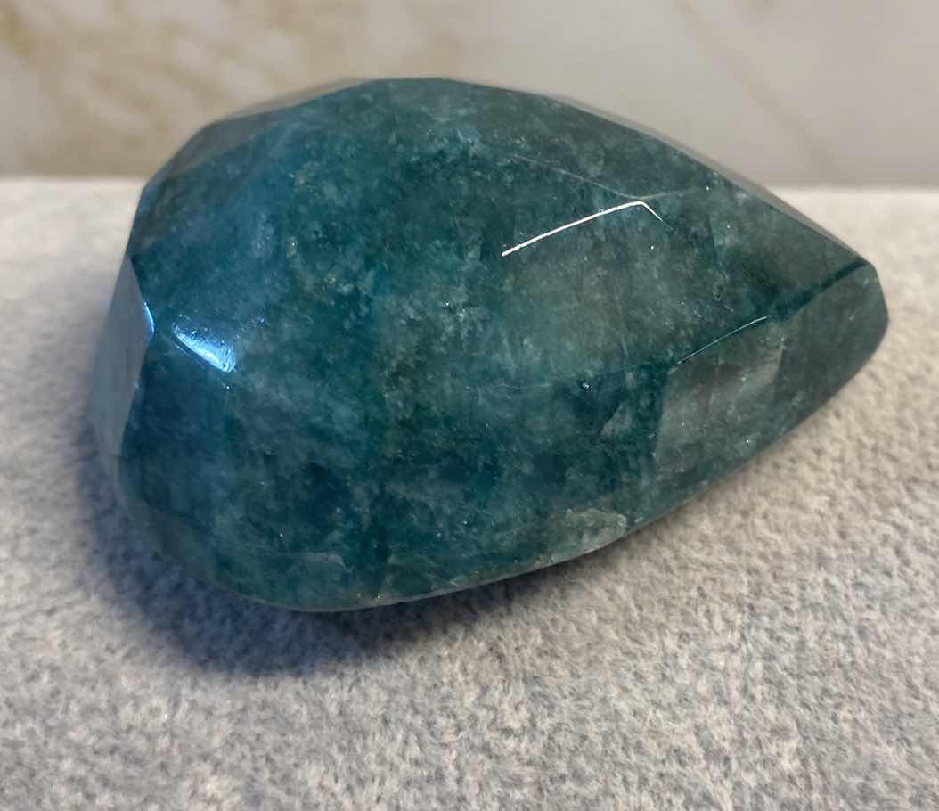 Photo 1 of GREEN BERYL PEAR FACETED 438.35 cts GEMSTONE GLA CERTIFIED 111912