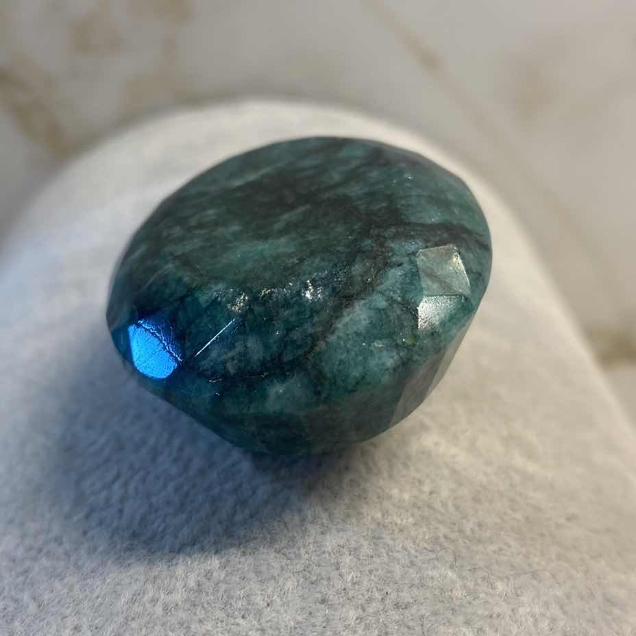 Photo 1 of GREEN BERYL OVAL FACETED 240.17 cts GEMSTONE GLA CERTIFIED 111912