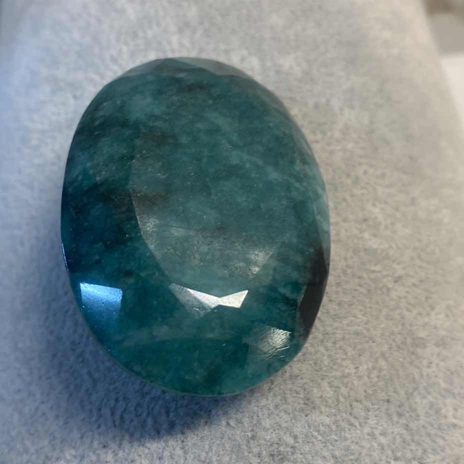 Photo 1 of GREEN BERYL OVAL FACETED 262.39 cts GEMSTONE GLA CERTIFIED 111912
