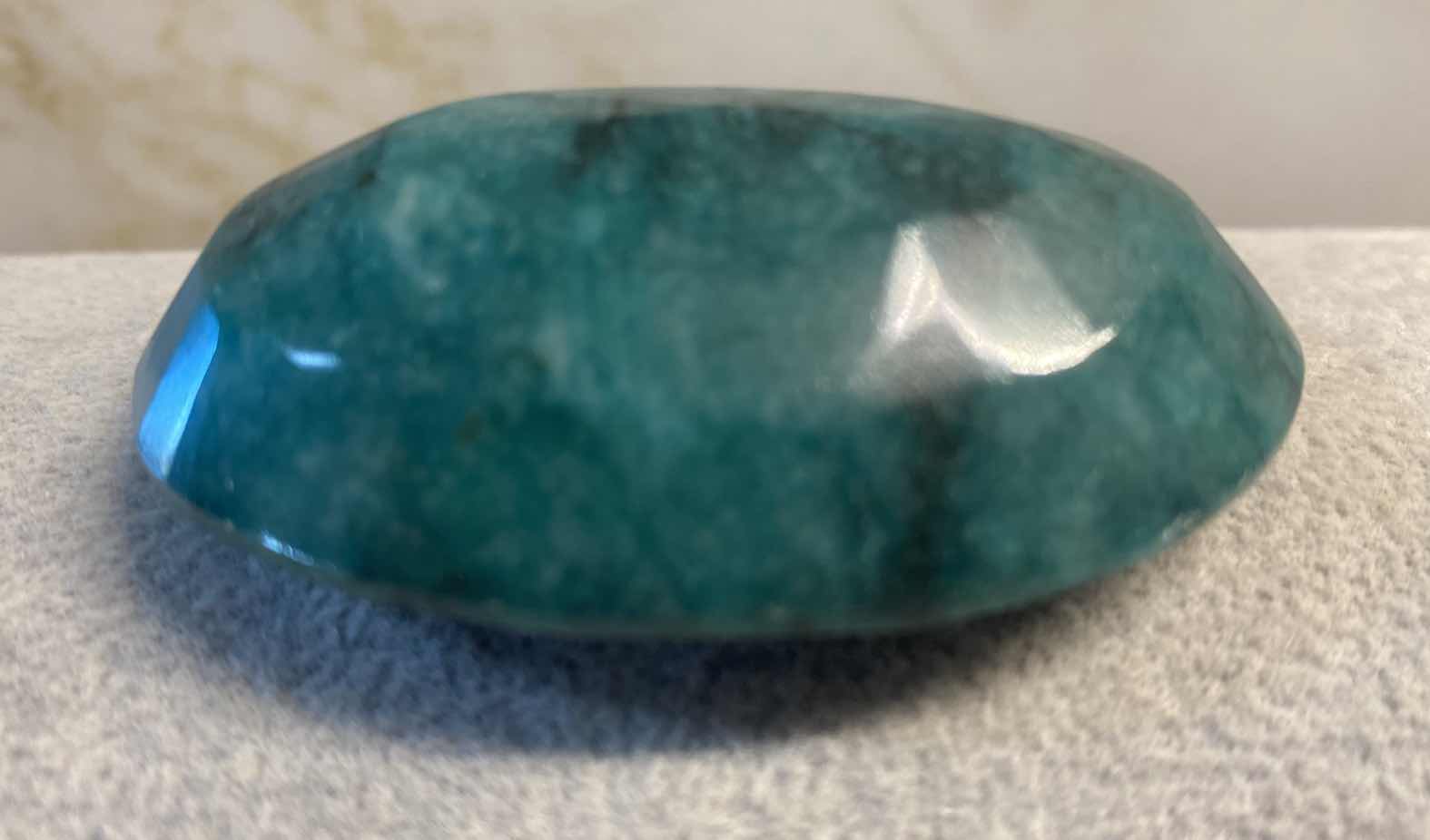 Photo 1 of GREEN BERYL OVAL FACETED 262.39 cts GEMSTONE GLA CERTIFIED 111912