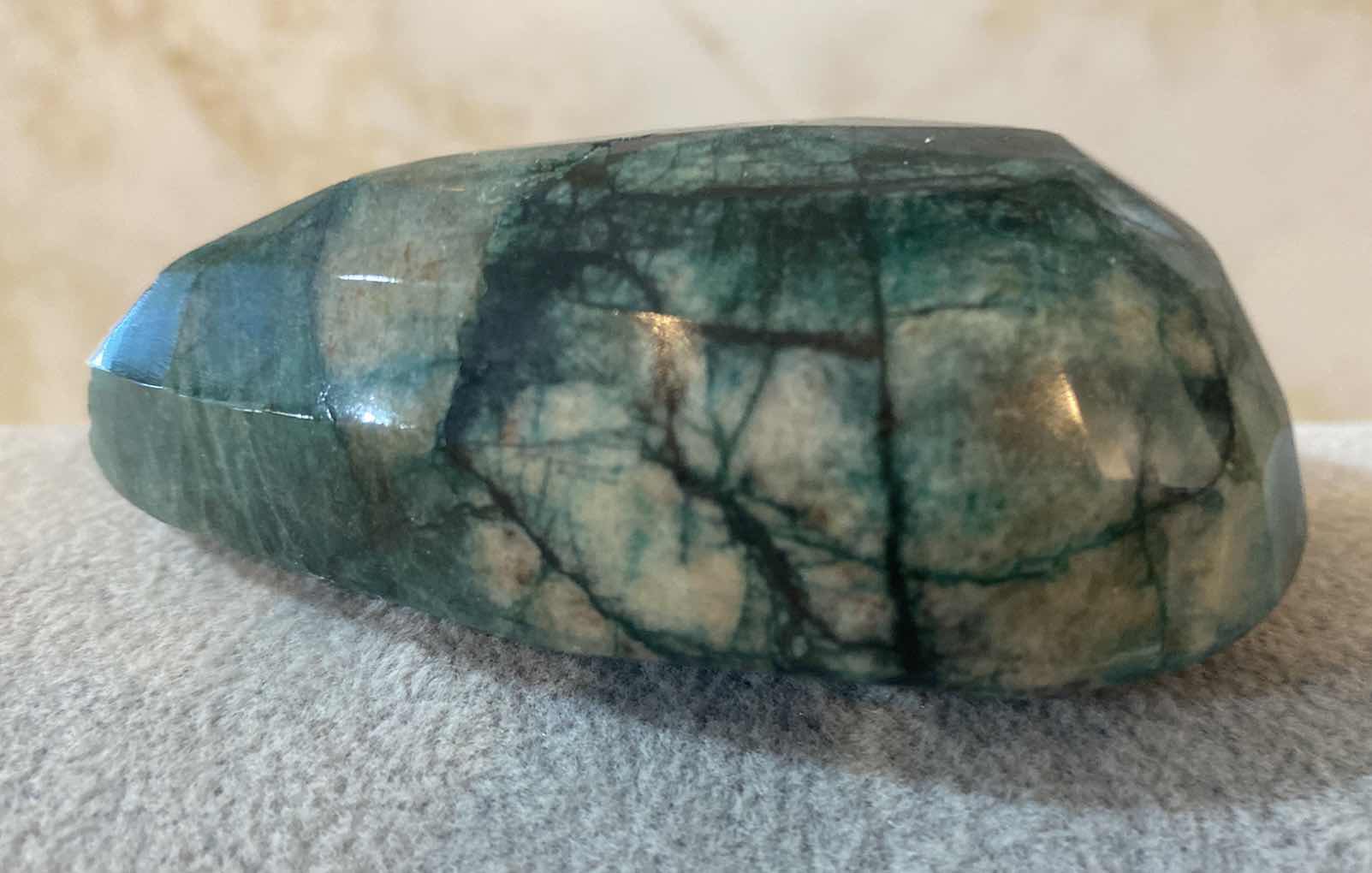 Photo 1 of GREEN BERYL PEAR FACETED 578.46 cts GEMSTONE GLA CERTIFIED 112012