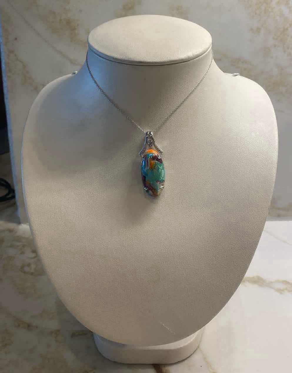 Photo 1 of 925 STERLING SILVER NECKLACE W/OPAL OVAL CABOCHON 19.30 ctw & NATURAL DIAMOND ROUND EST .09 ctw GGA APPRAISAL K28E5