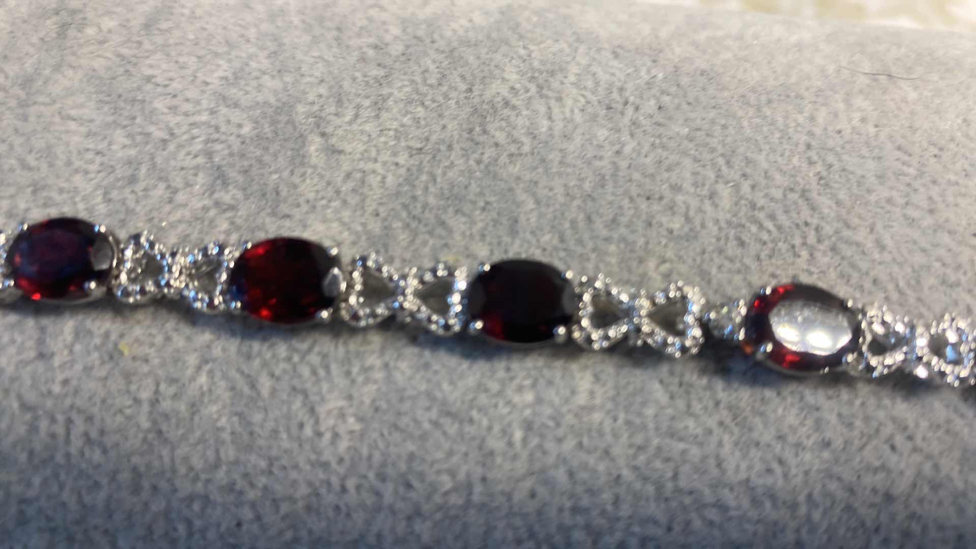 Photo 1 of 925 STERLING SILVER 16.4 gm BRACELET W/GARNET OVAL EST 17.18 ctw & NATURAL DIAMOND EST .38 ctw GGA APPRAISAL K81E2