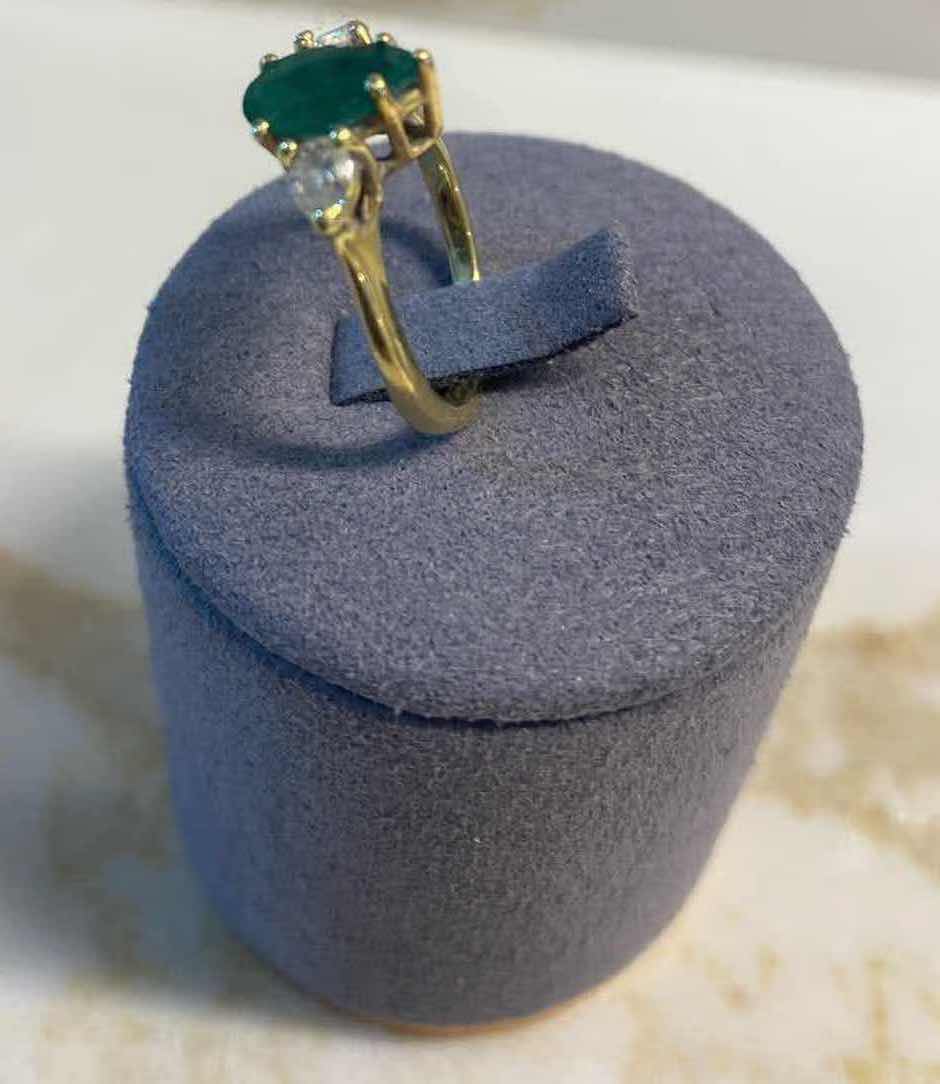 Photo 1 of 14K GOLD EMERALD & DIAMONDS RING SIZE 4-4.25,  5.6 GRAMS