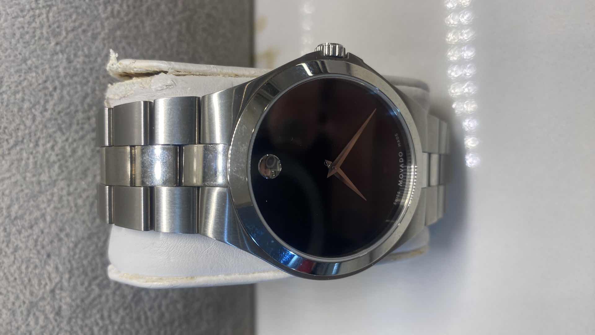 Photo 1 of MOVADO MENS WATCH 01141189