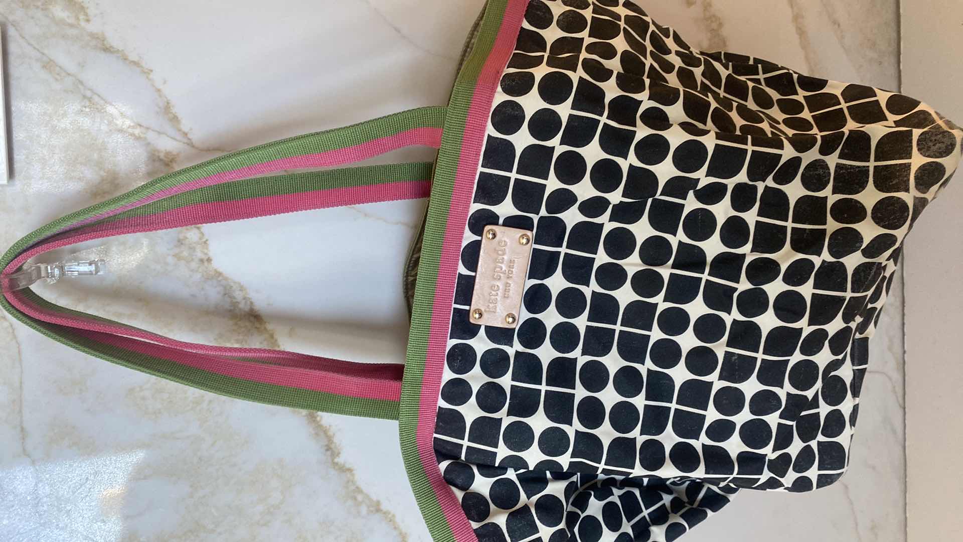 Photo 8 of 3 HANDBAGS- 2 KATE SPADE FABRIC & 1 GUESS