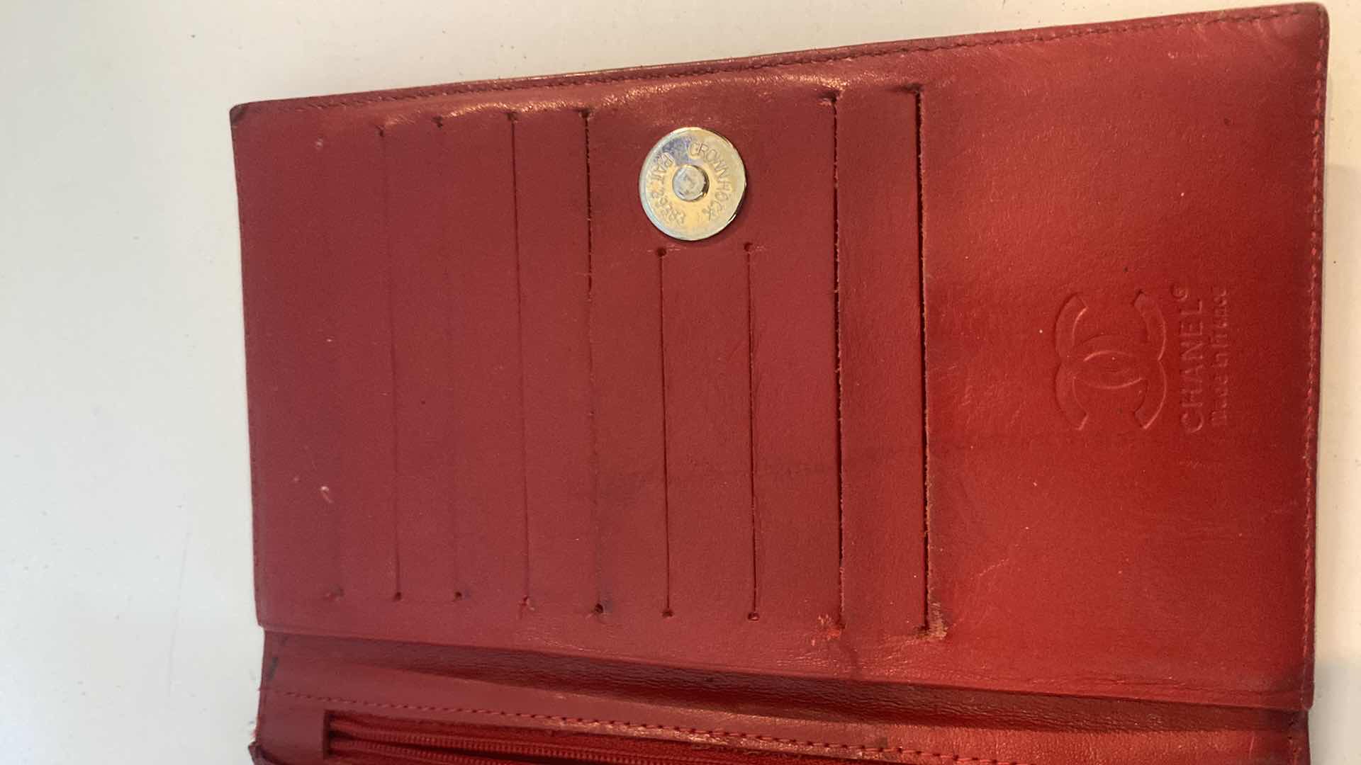 Photo 18 of CHANEL TOTE BAG WITH 2 WALLETS & 1 POUCH