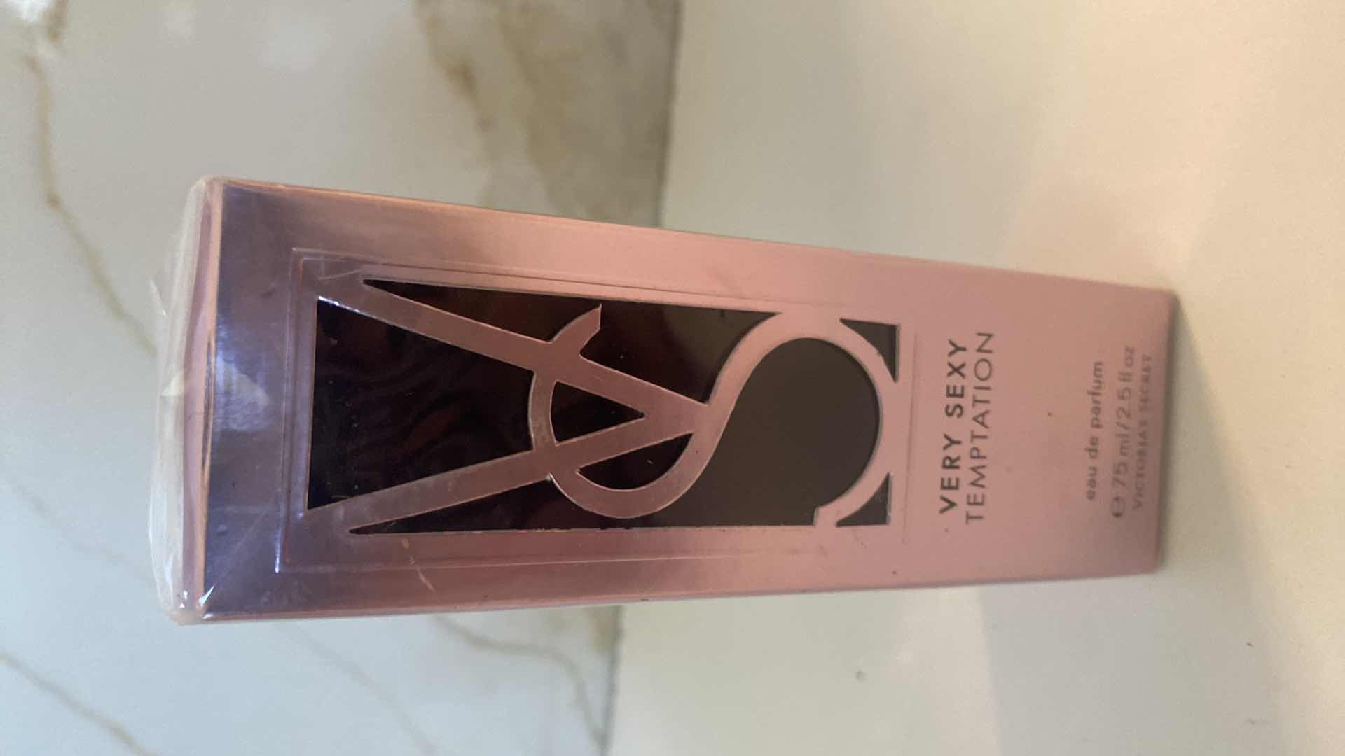 Photo 1 of  NIB 2 EAU DE PARFUM