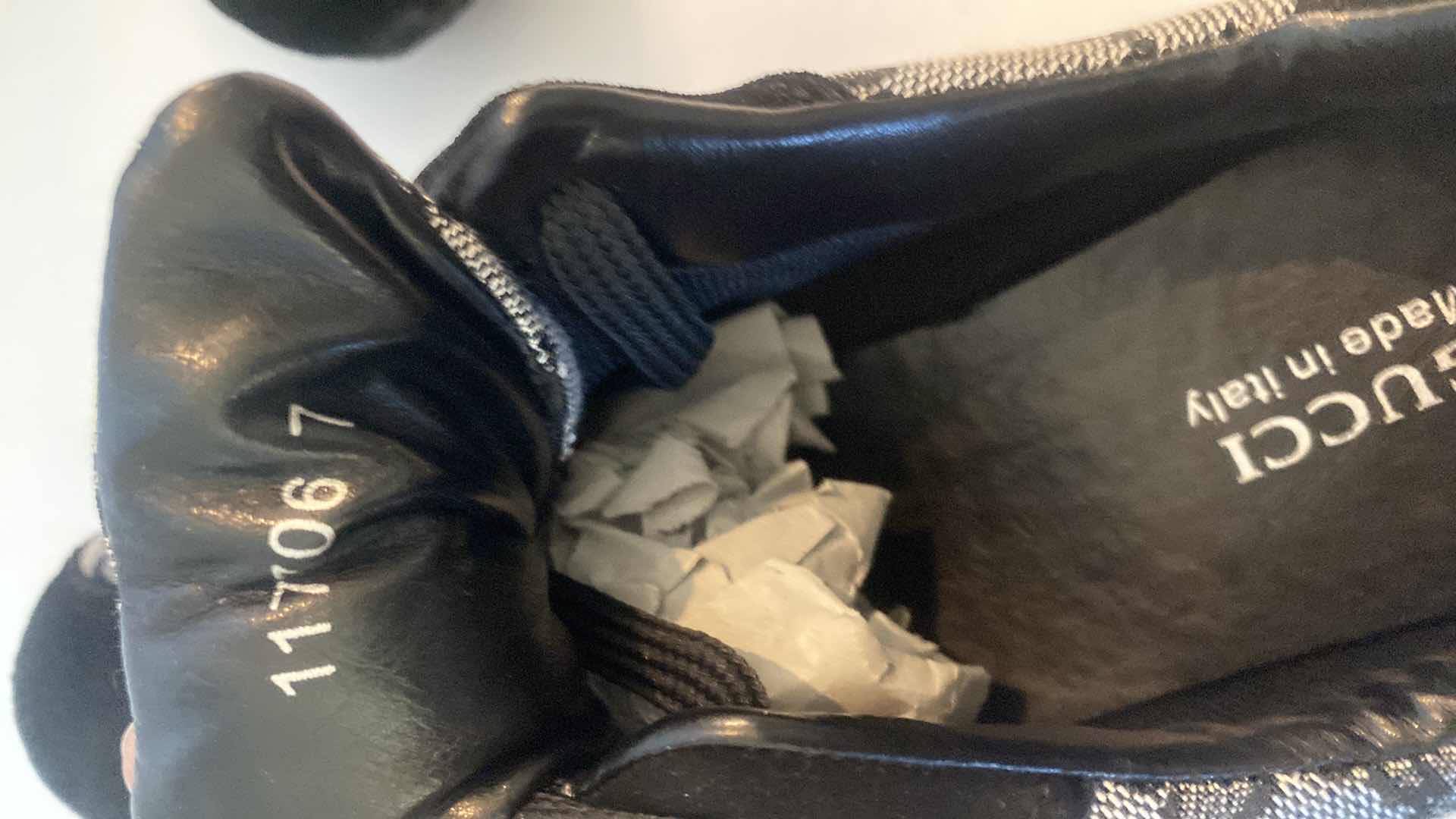 Photo 1 of NIB WOMENS GUCCI  SNEAKERS GRAY & BLACK SIZE 7