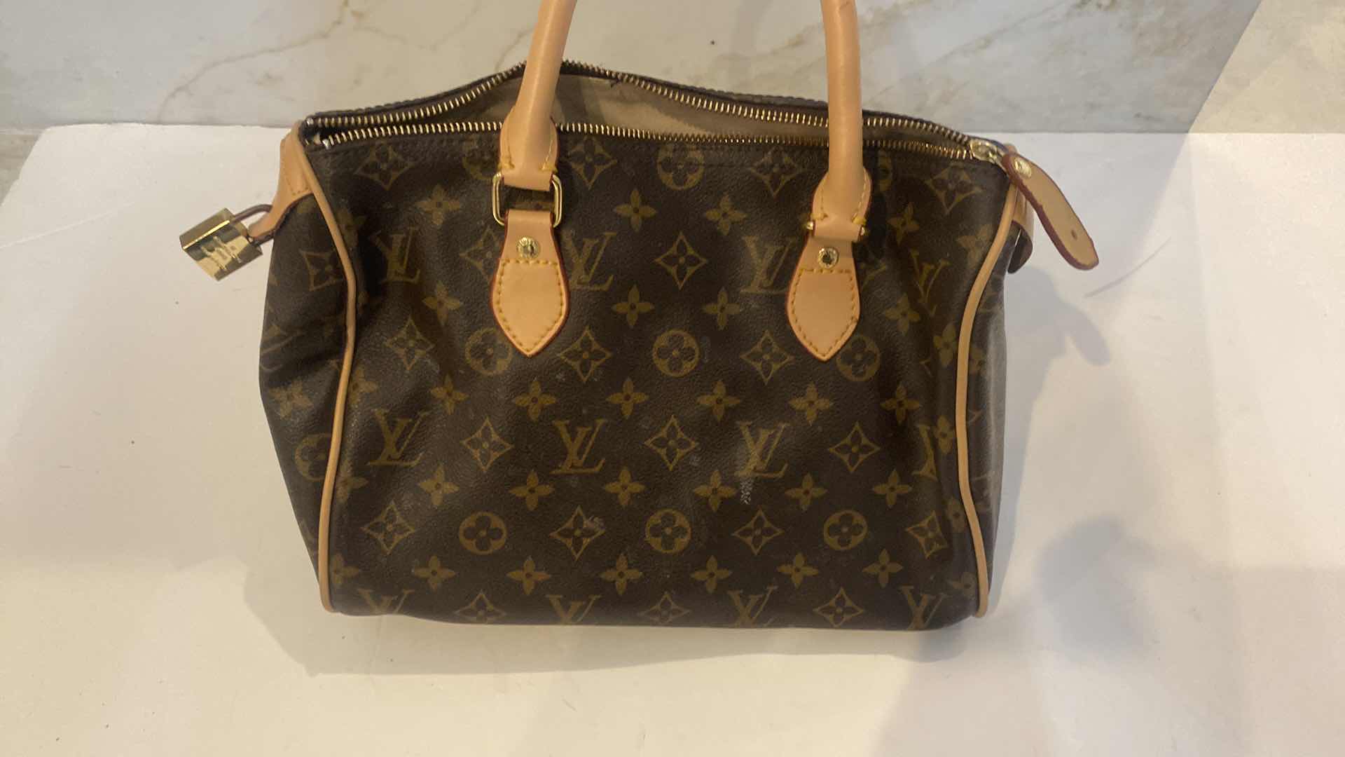 Photo 4 of LOUIS VUITTON SPEEDY MONOGRAM