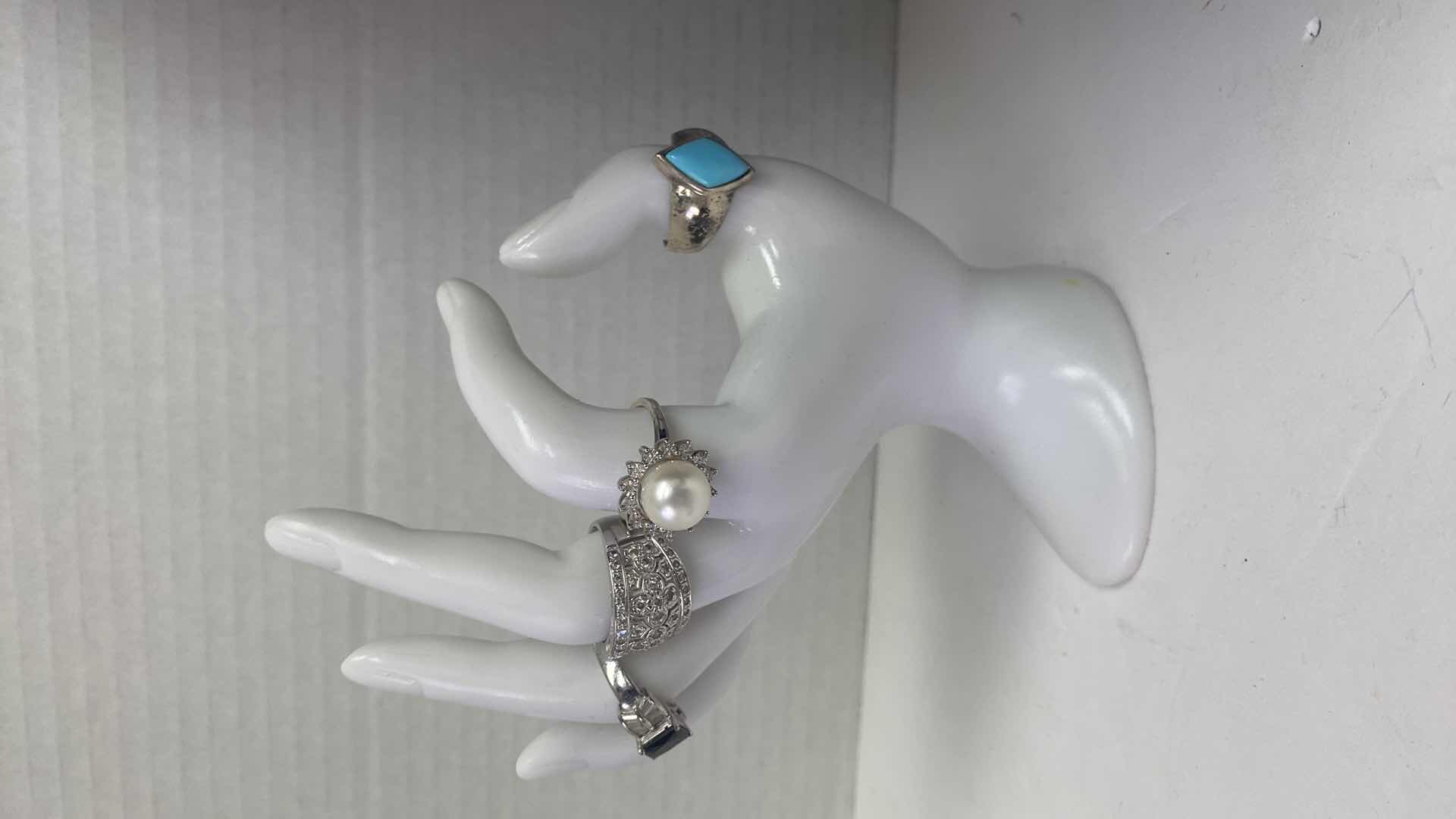 Photo 1 of 8 - COSTUME JEWELRY 4 RINGS 1 NECKLACE 1 PENDANT 1 BRACELET 1 CUFF LINKS