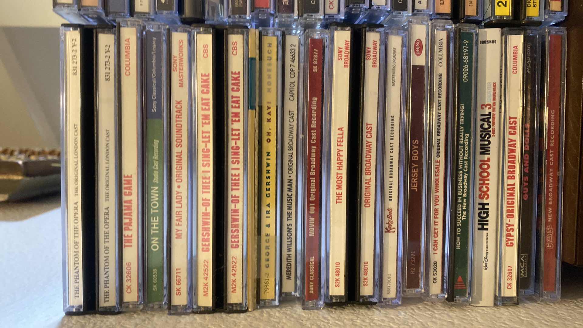 Photo 1 of 40-CDS BROADWAY & MOVIE SOUNDTRACKS