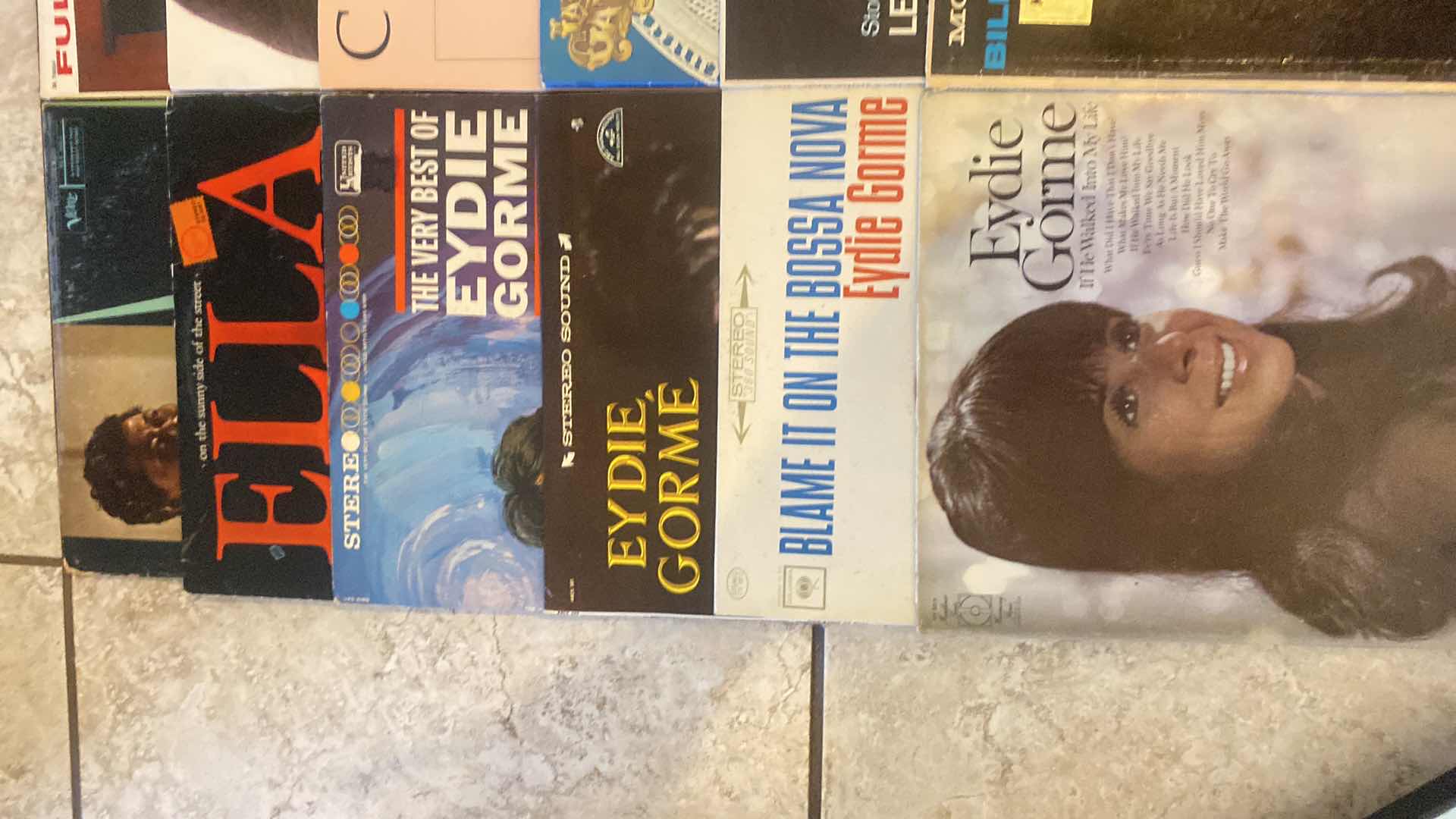 Photo 2 of 25-RECORD ALBUMS & VARIOUS ARTISTS