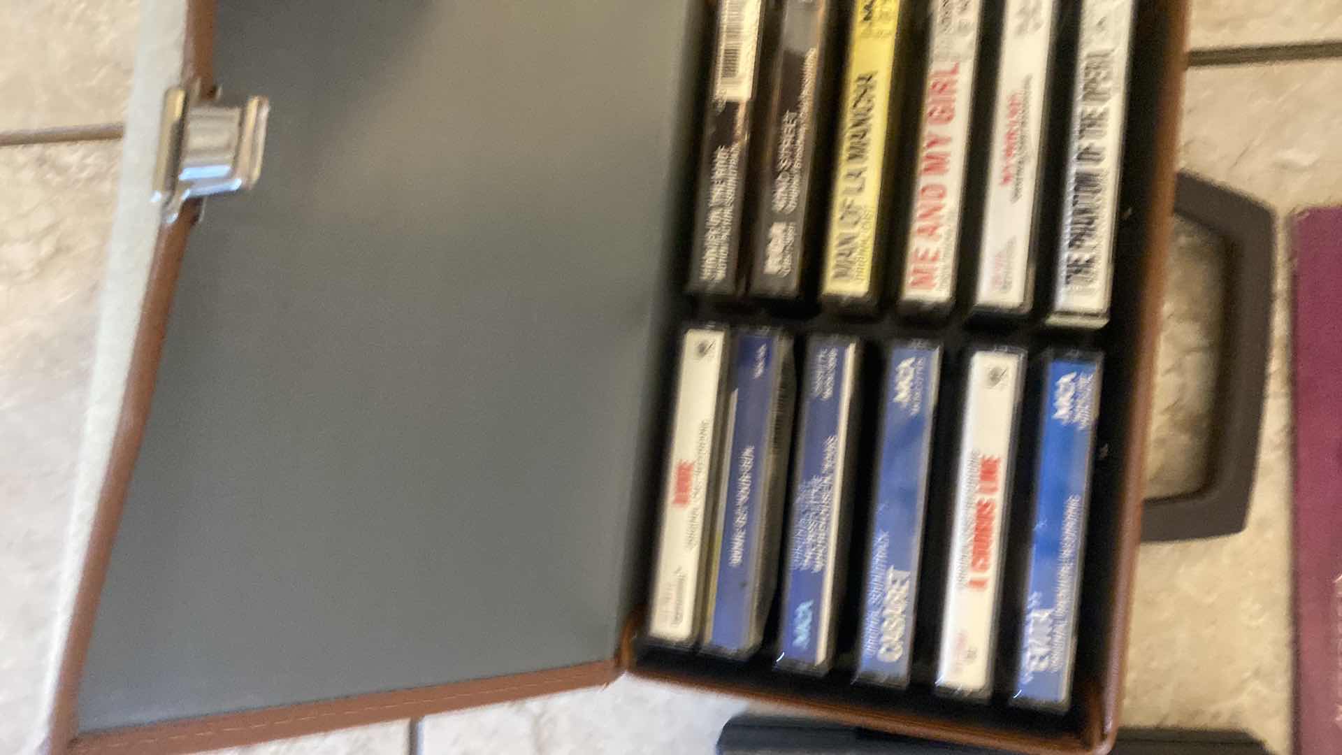 Photo 1 of 13-RECORD ALBUMS & VARIOUS ARTISTS & YOURS TRULY CDS & MUSICAL CASSETTES IN BOX