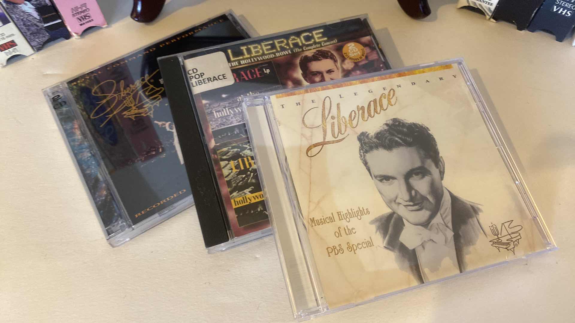 Photo 6 of 11 PIECE LIBERACE COLLECTION