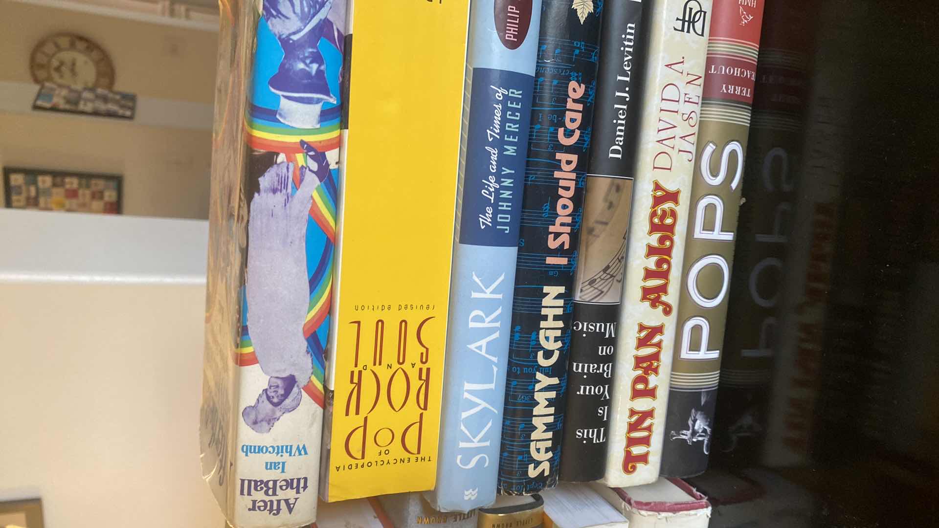 Photo 4 of 16-MUSIC BOOKS & VHS