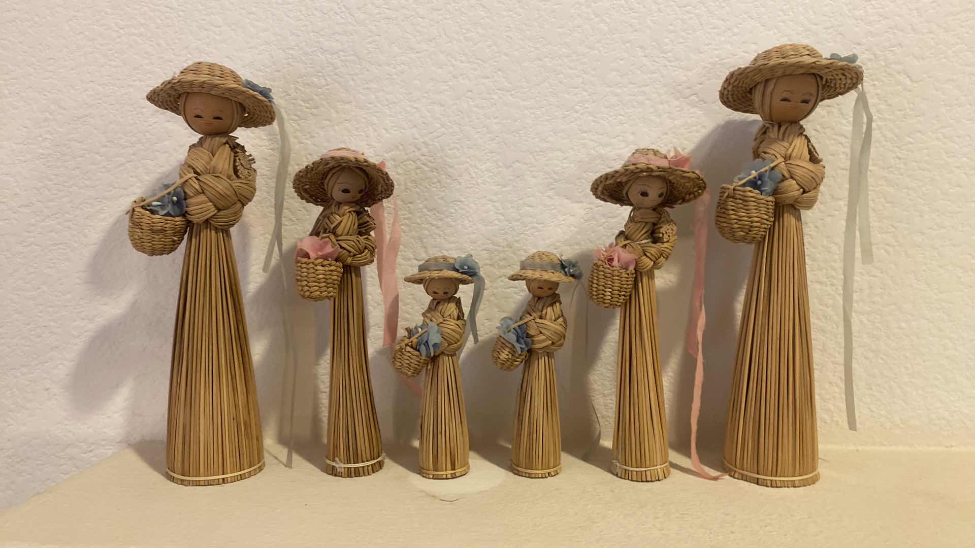 Photo 1 of $50 6 VINTAGE STRAW FIGURINES TALLEST 8”