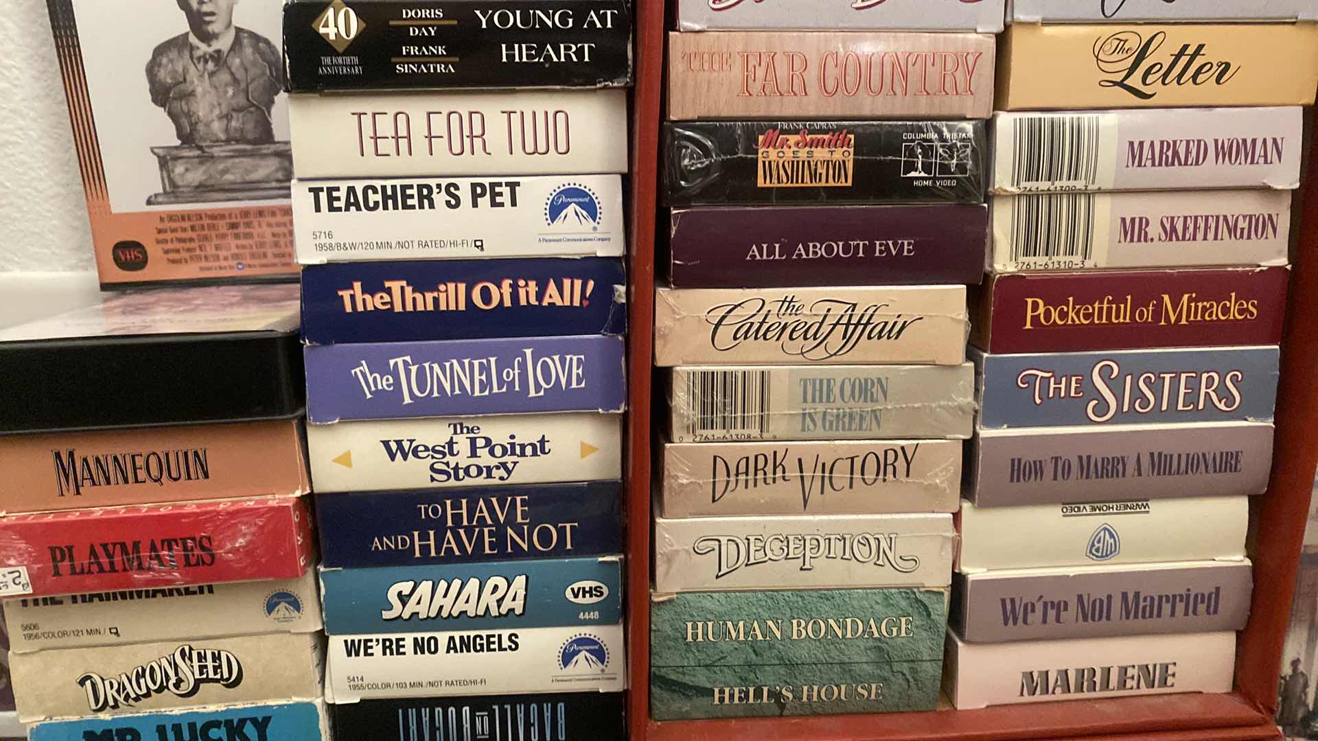 Photo 7 of 135 VHS MOVIES