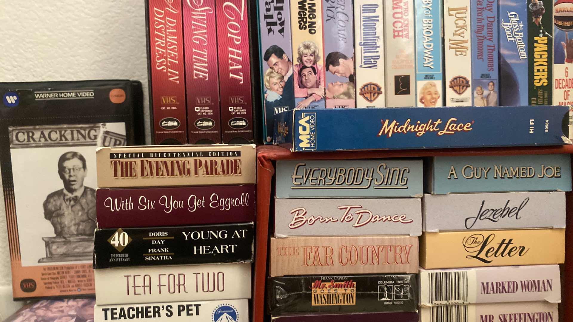 Photo 8 of 135 VHS MOVIES