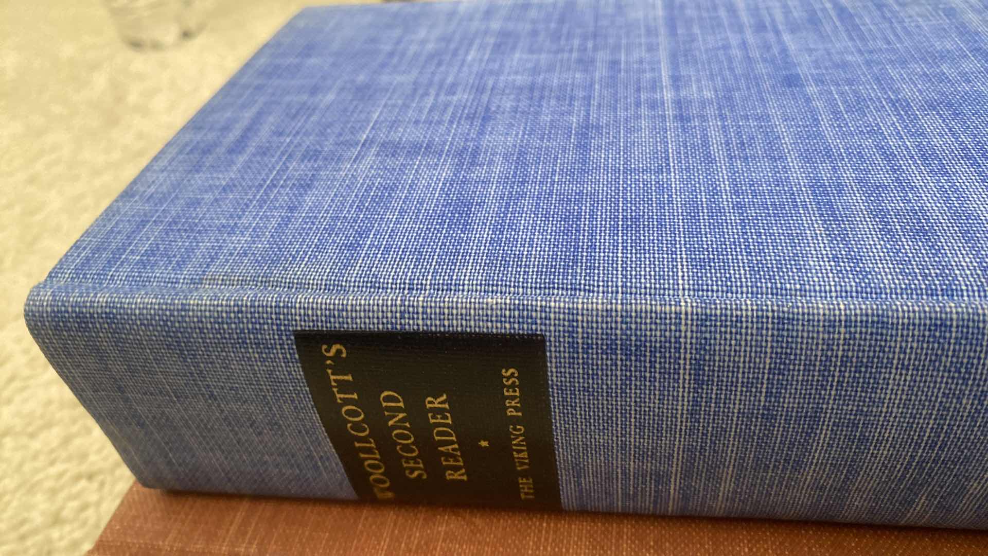 Photo 3 of  VINTAGE - 2 WOOLCOTT  READER FROM 1930’s BOOKS & THE DAMON RUNYON BOOK