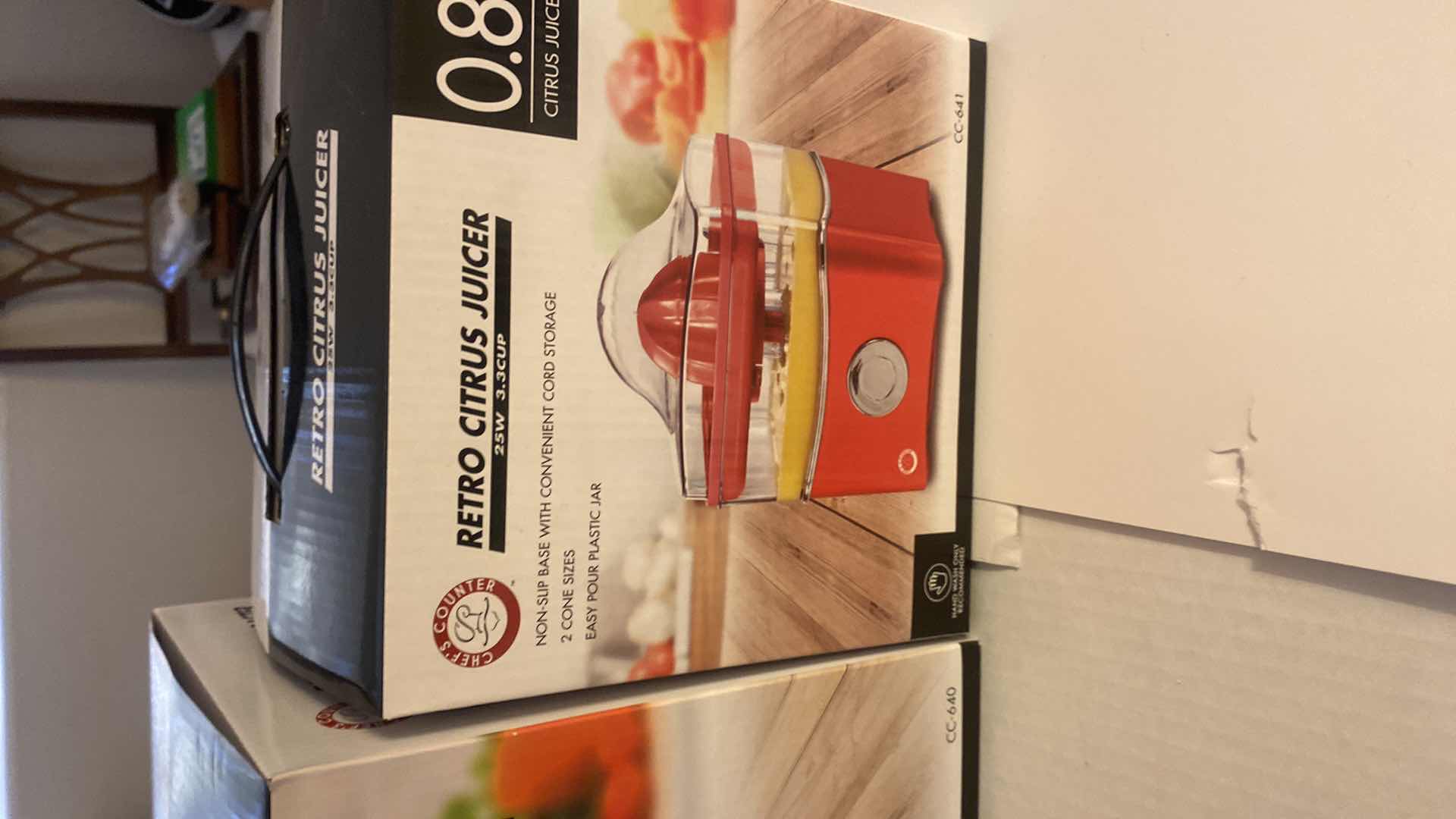 Photo 4 of 4 RETRO SMALL APPLIANCES