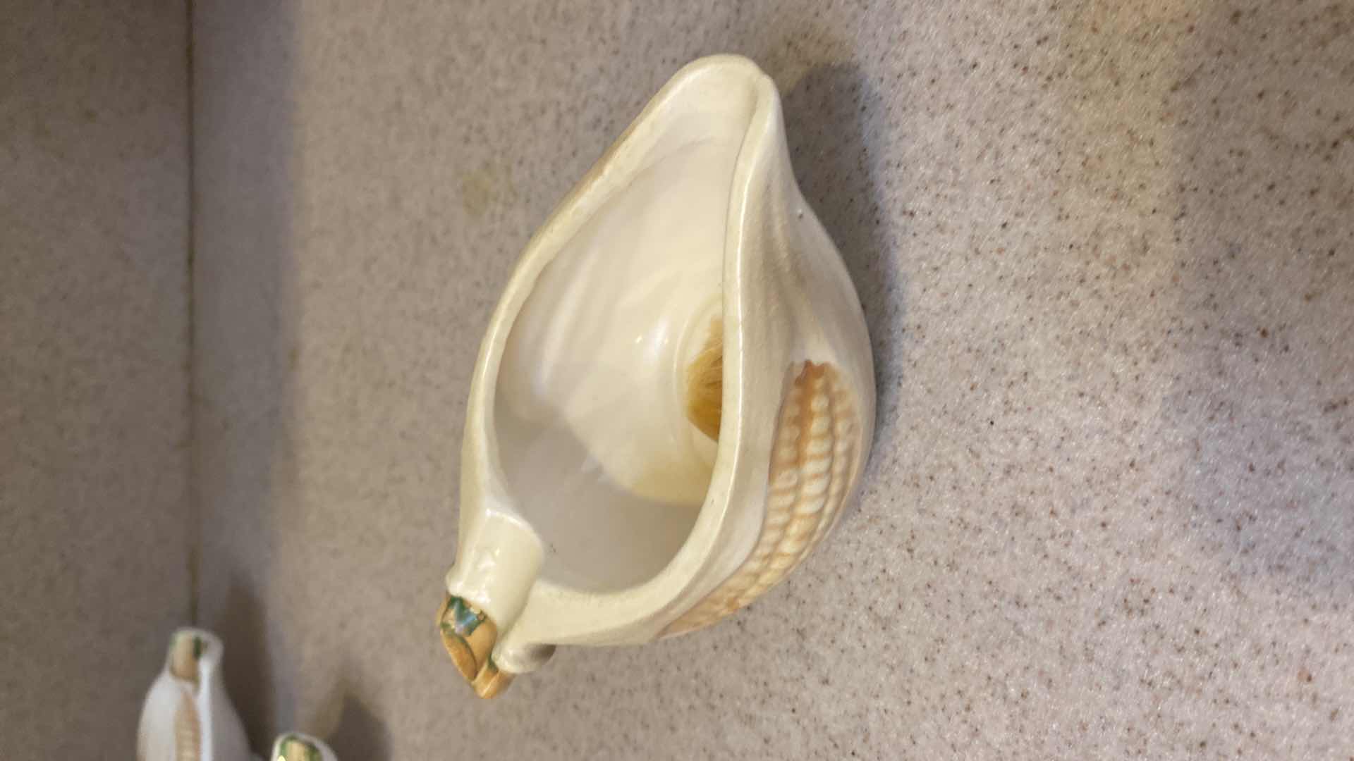 Photo 1 of 13 PIECE CERAMIC CORN ON THE COBB SET