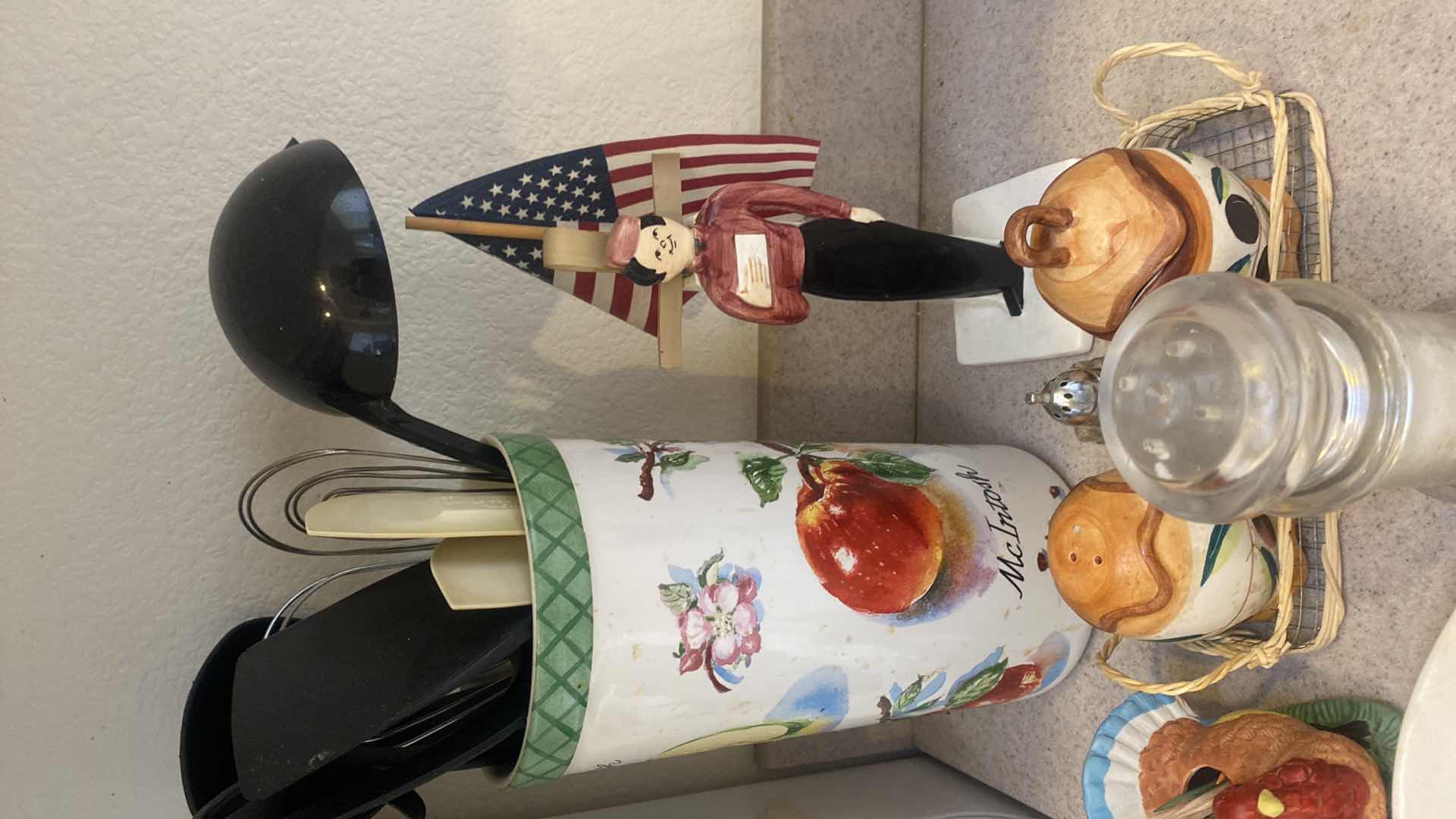 Photo 1 of 10 KITCHEN TOOLS SALT & PEPPER