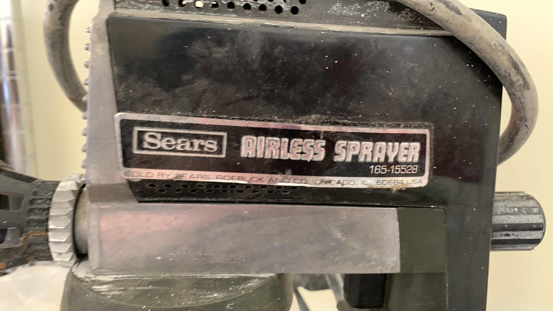 Photo 3 of AIR SPRAY PAINT GUN