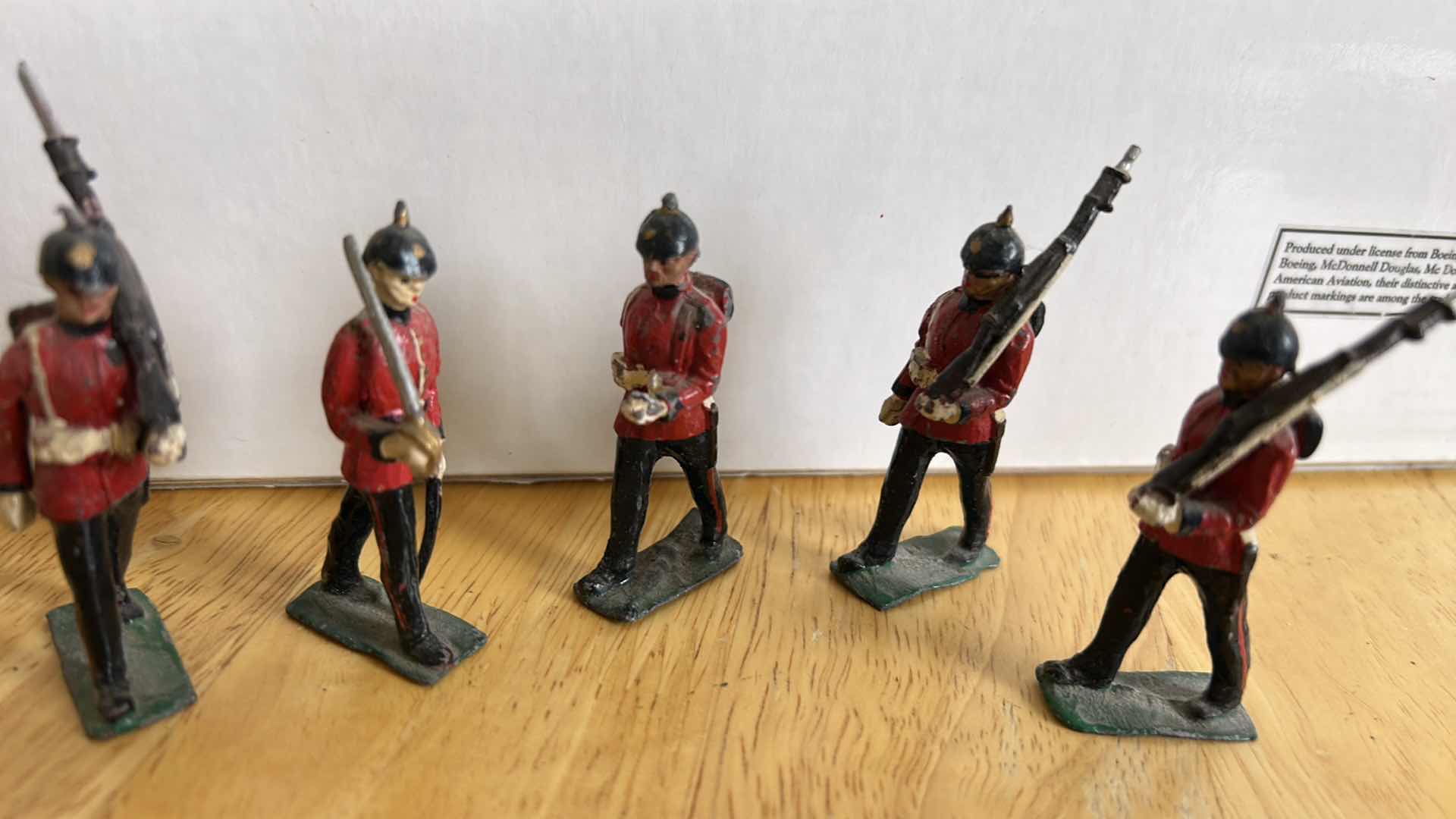 Photo 1 of 6 LEAD SOLDIERS H2.5”