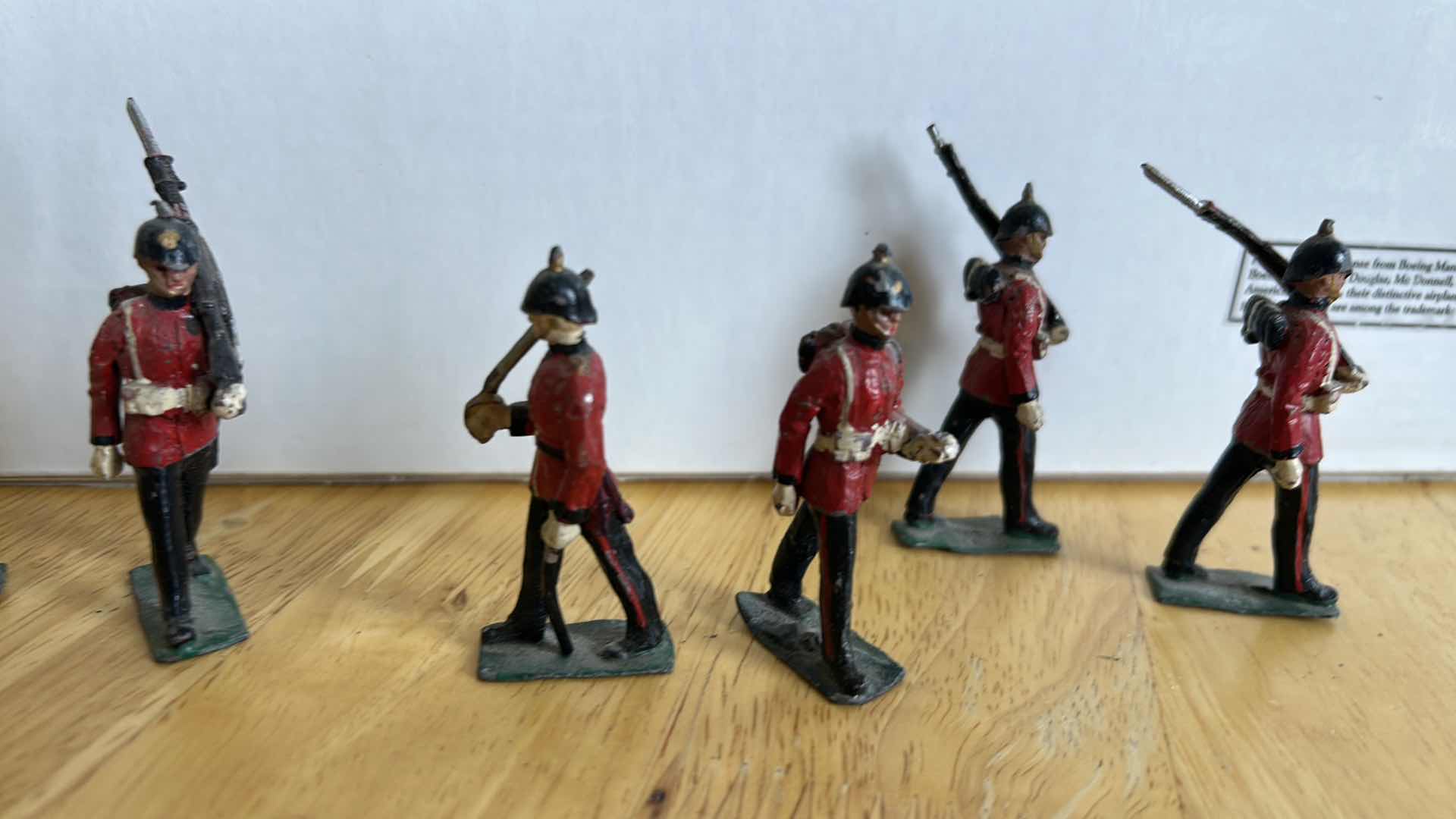 Photo 1 of 6 LEAD SOLDIERS H2.5”