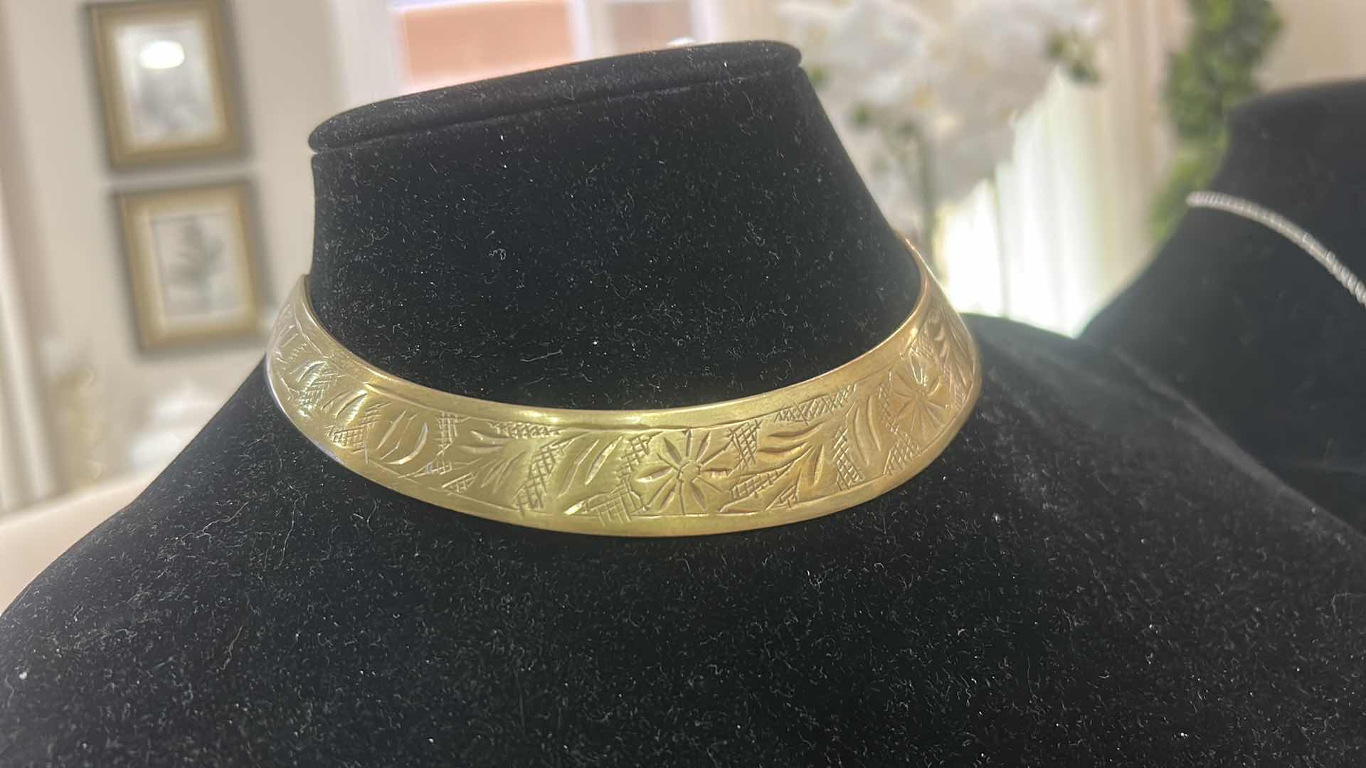 Photo 1 of 3 CHOCKERS, NECKLACE AND BRACELET