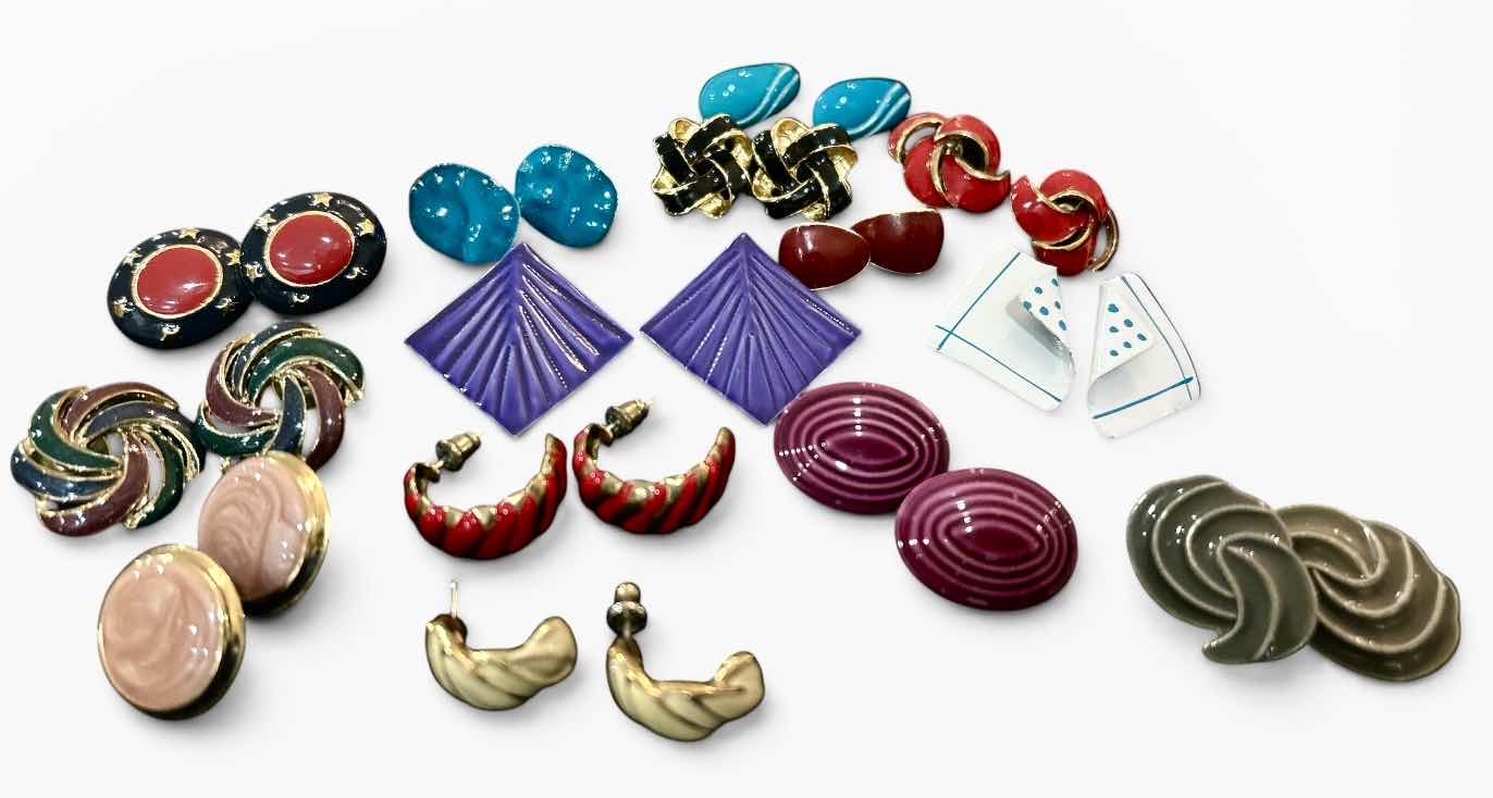 Photo 1 of 14 PAIRS OF PIERCED EARRINGS