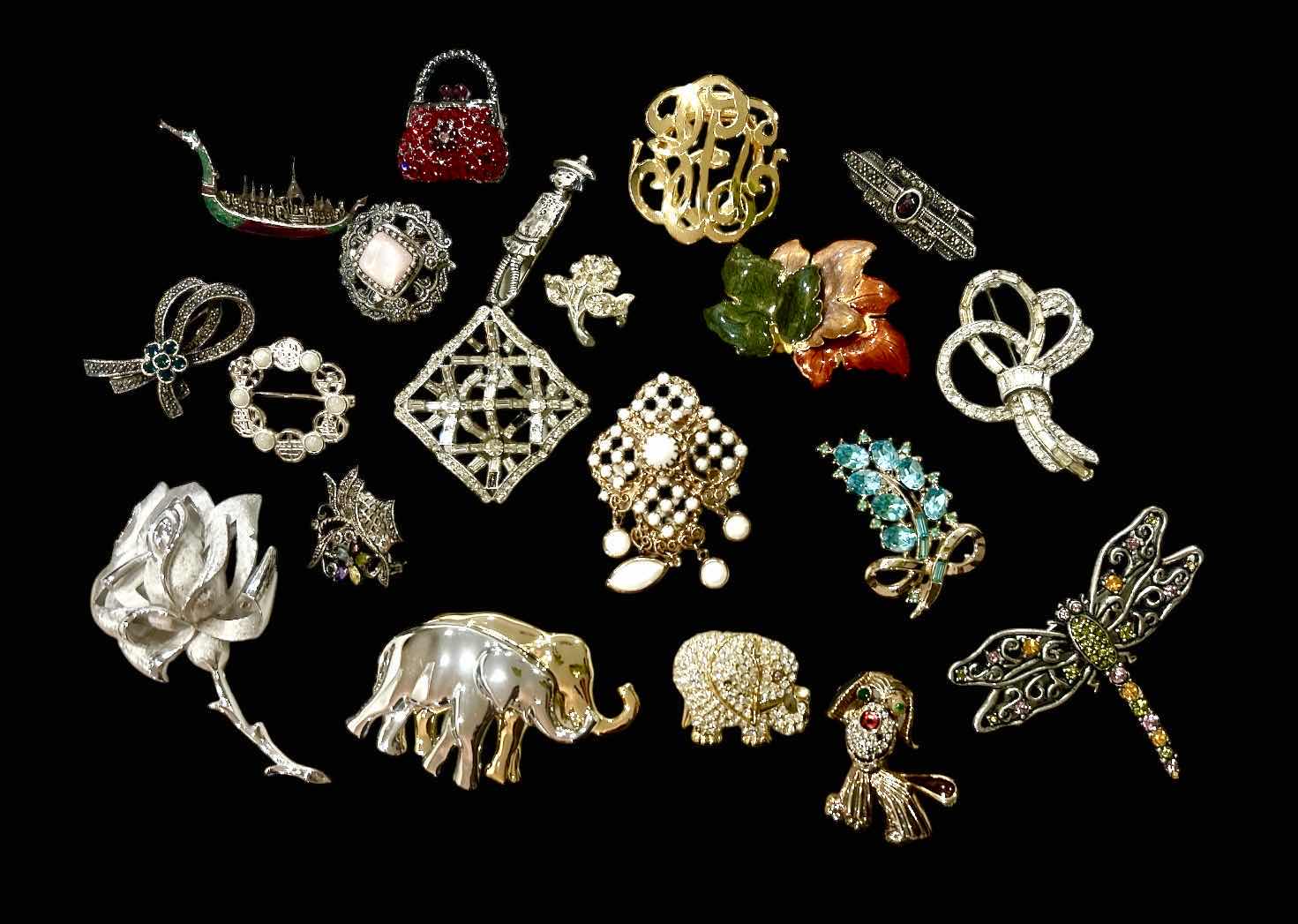 Photo 1 of 20 BROOCHES / PINS