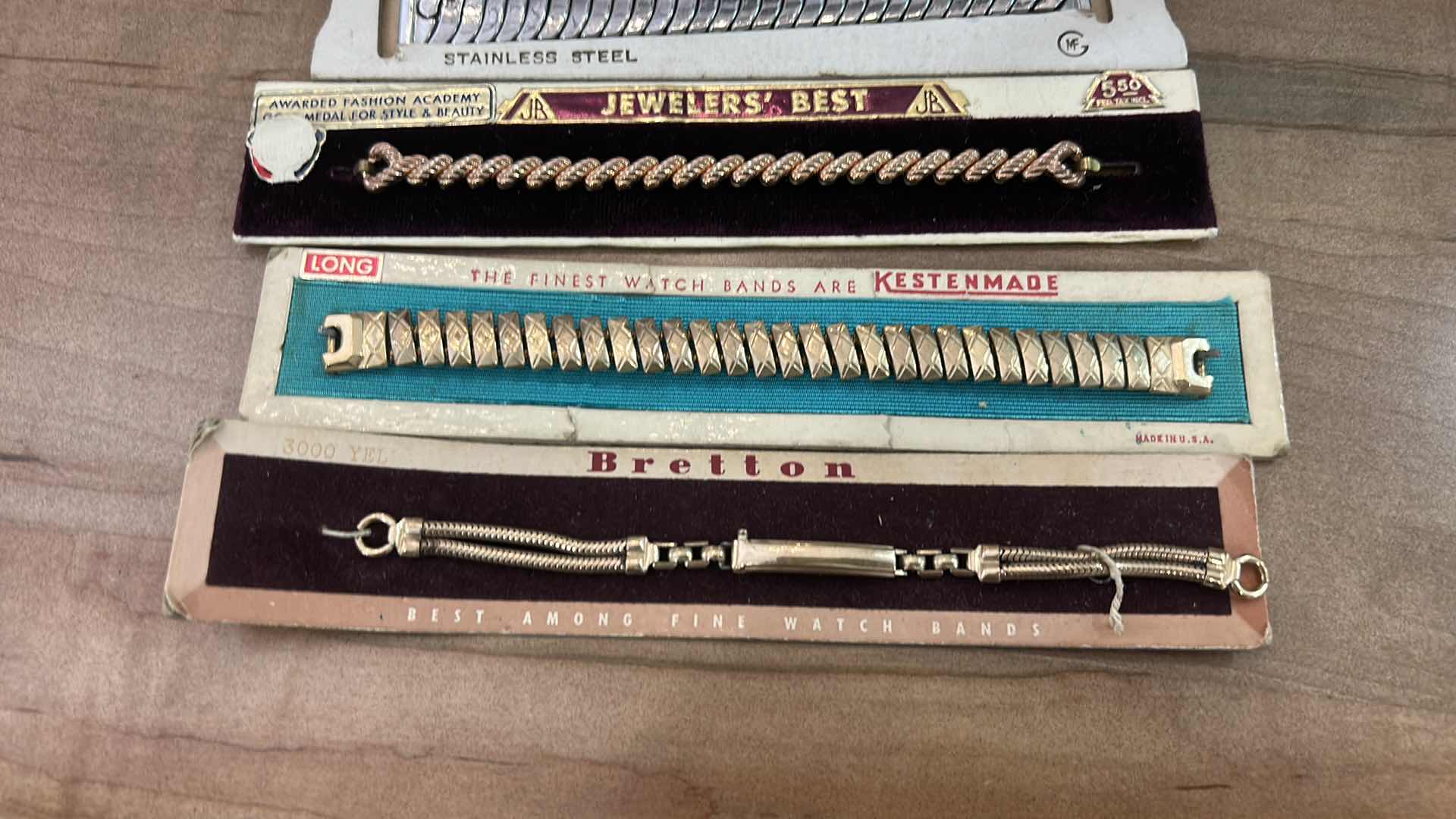 Photo 1 of 5 VINTAGE WATCH BANDS