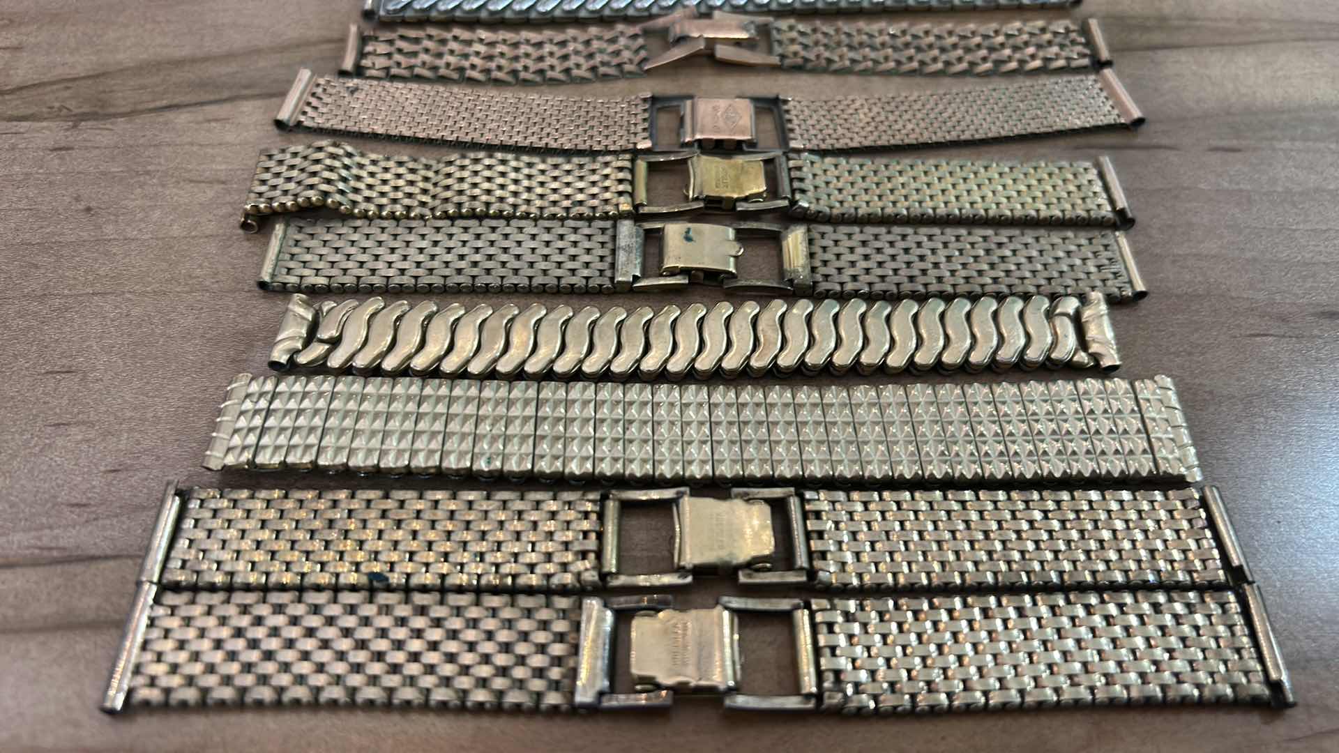 Photo 1 of 11 VINTAGE WATCH BANDS
