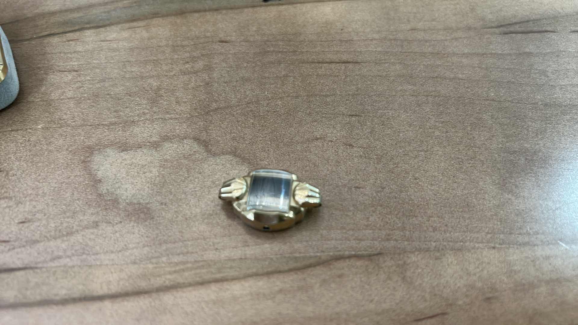 Photo 1 of WOMENS JEWELRY AND VINTAGE WATCH PARTS