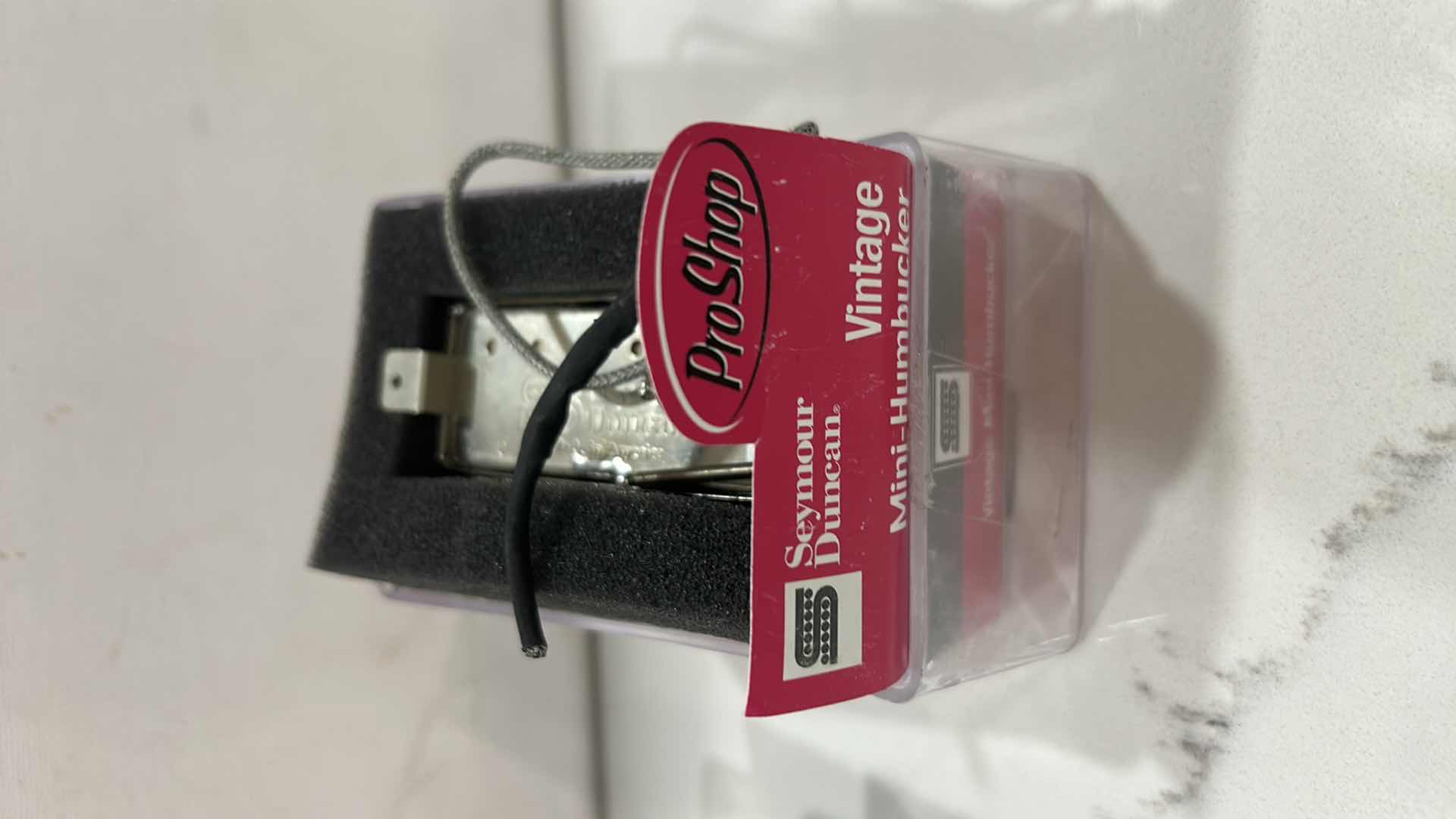 Photo 1 of SEYMOUR DUNCAN SM1N VINTAGE MINI HUMBUKER (NECK) PICKUP