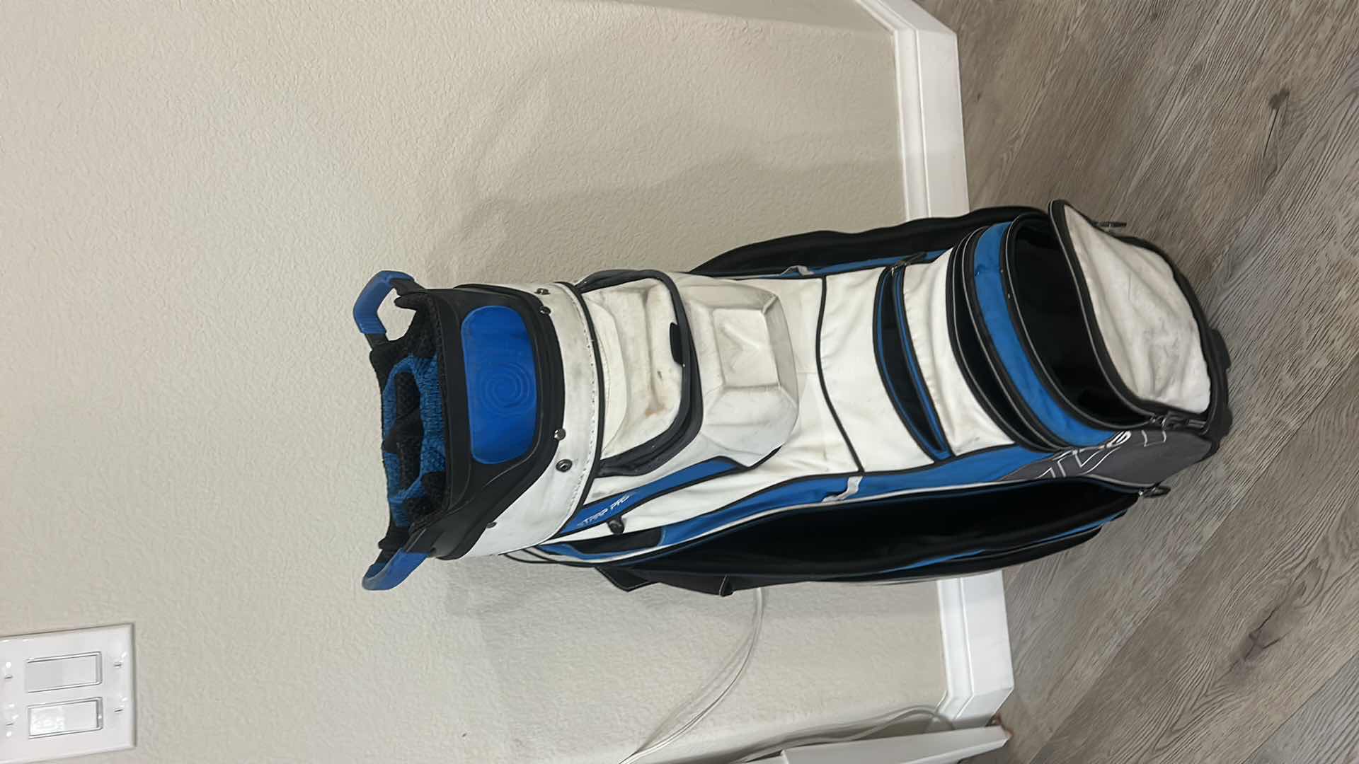 Photo 1 of CALLAWAY 14 WAY GOLF CART BAG