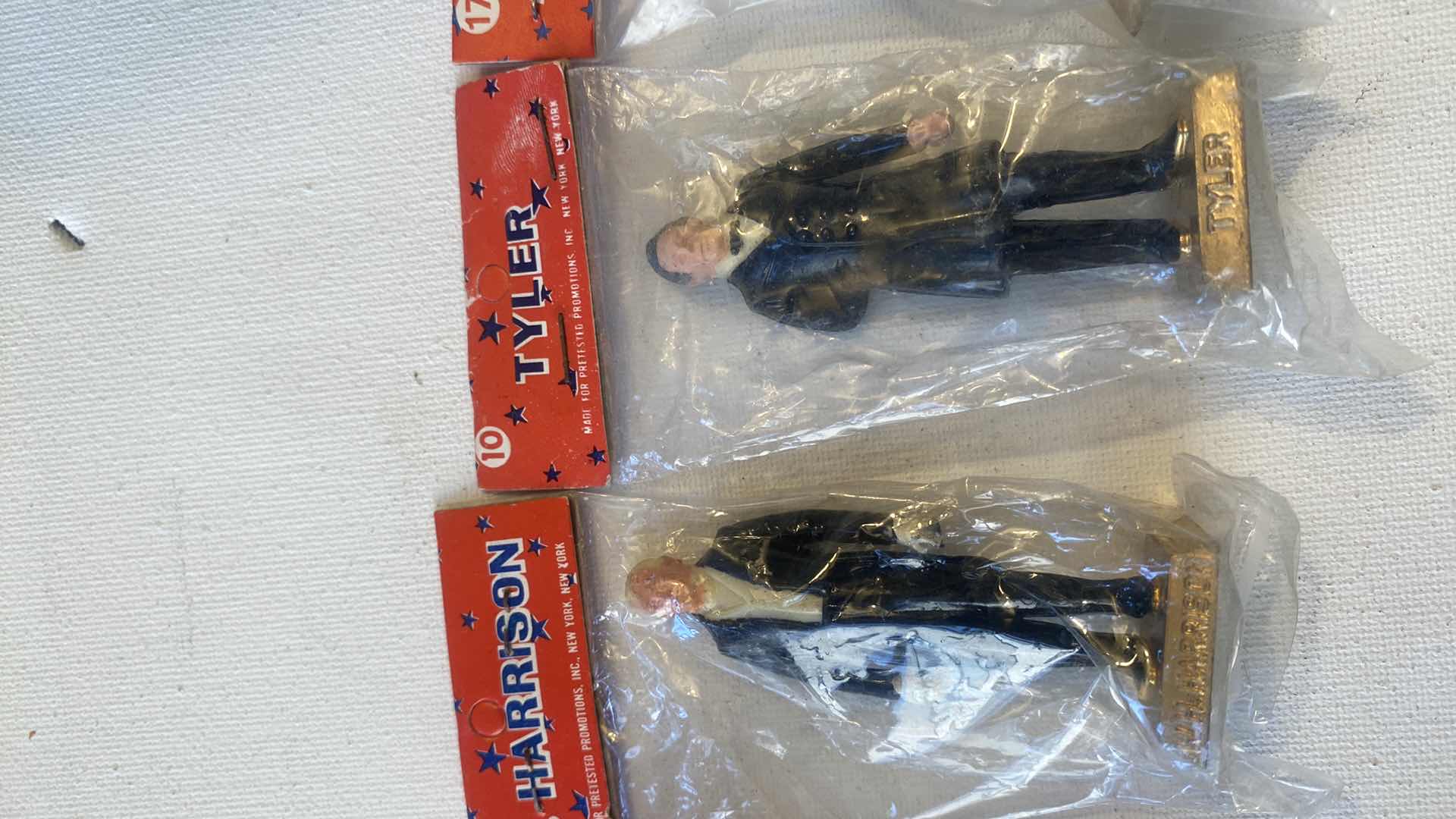 Photo 1 of 7 PRESIDENTS FIGURINES 2 3/4”