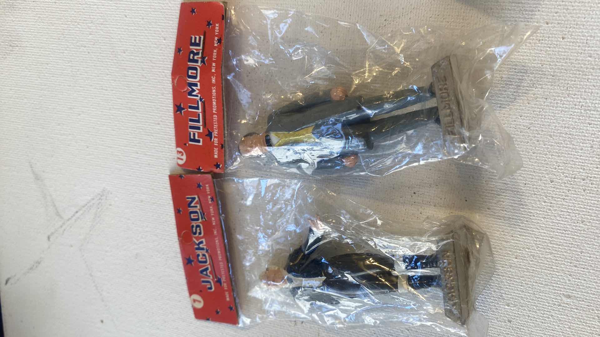 Photo 1 of 7 PRESIDENTS FIGURINES 2 3/4”