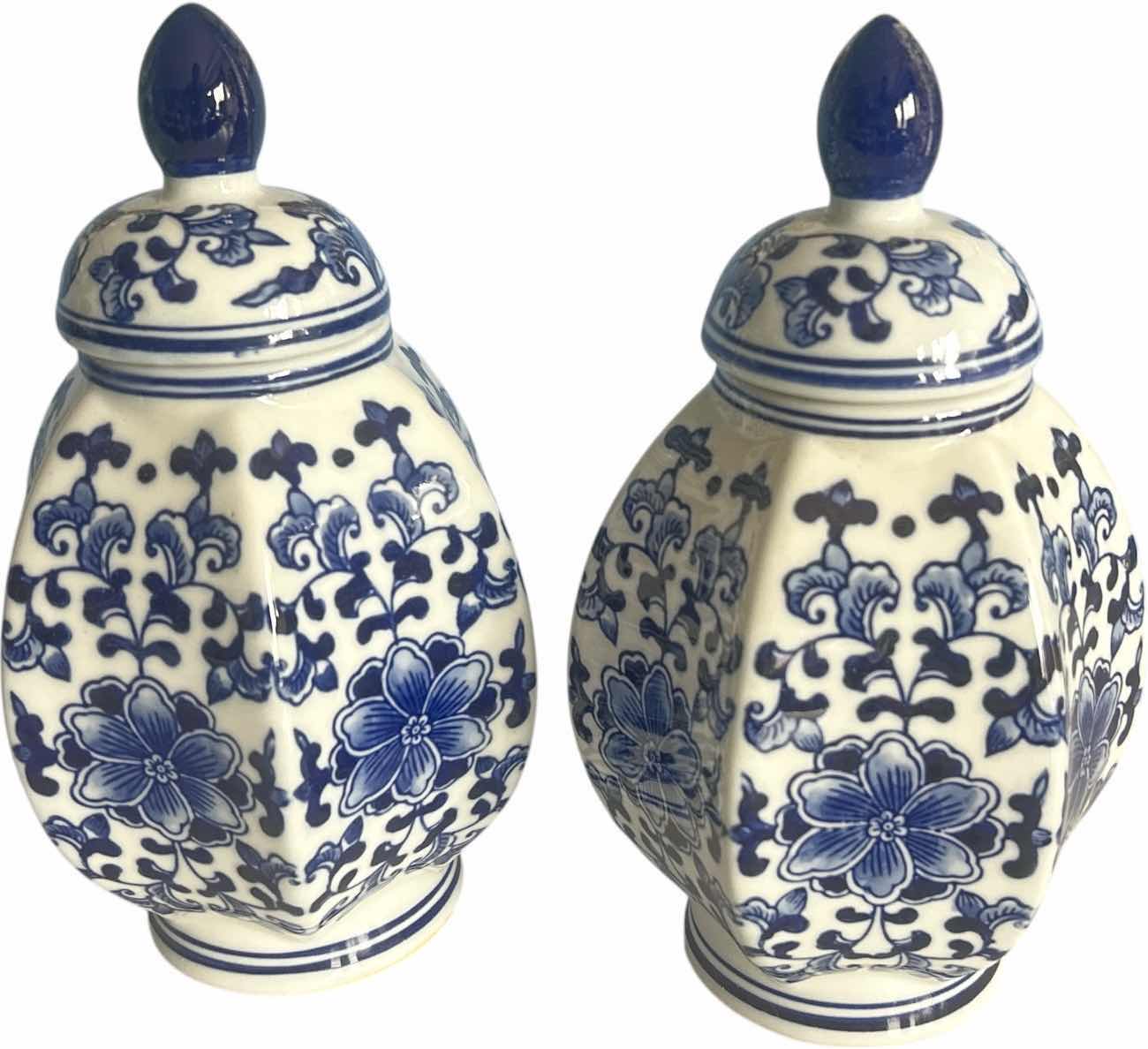 Photo 1 of 2 BLUE AND WHITE GINGER JARS H8.5”