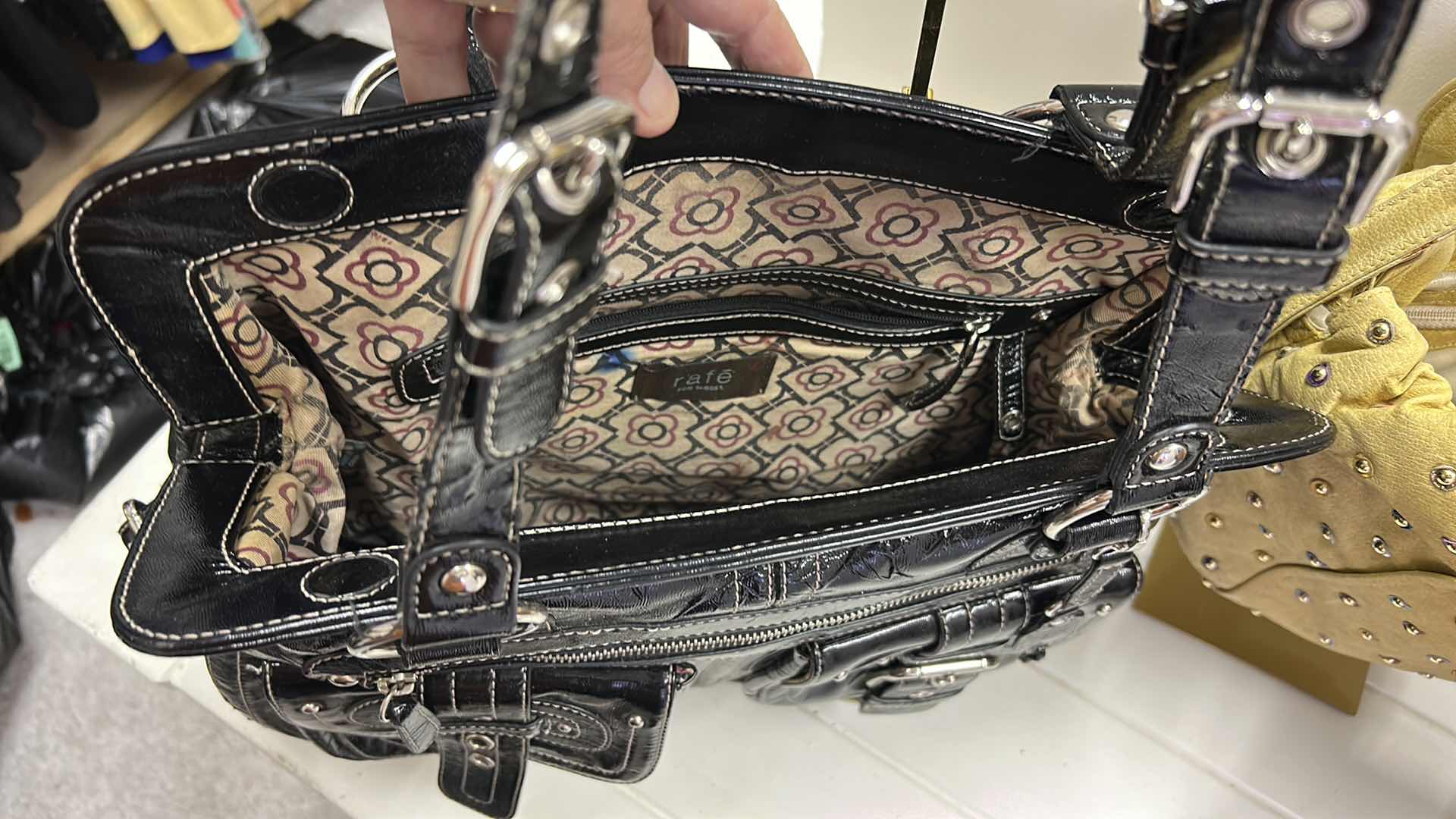 Photo 7 of 3 WOMENS HANDBAGS INCLUDING MICHAEL KORS