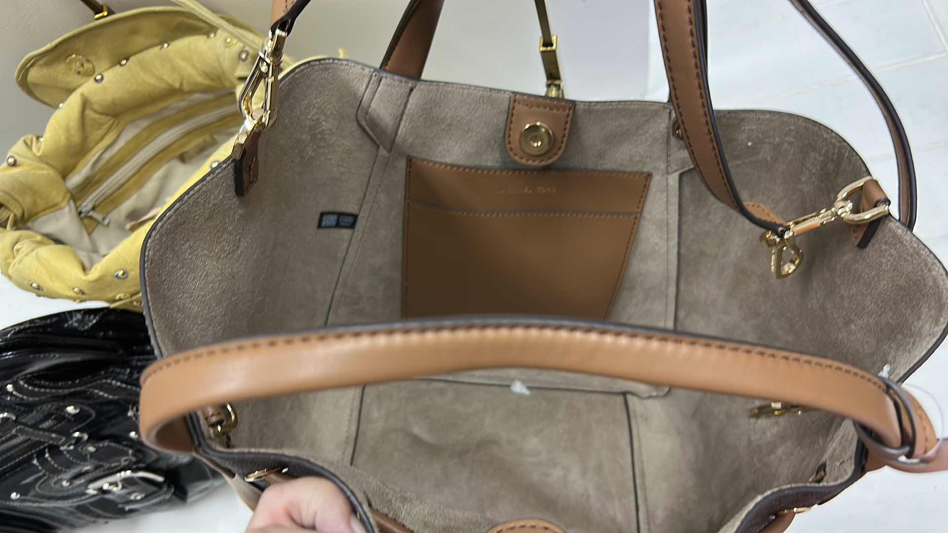 Photo 6 of 3 WOMENS HANDBAGS INCLUDING MICHAEL KORS