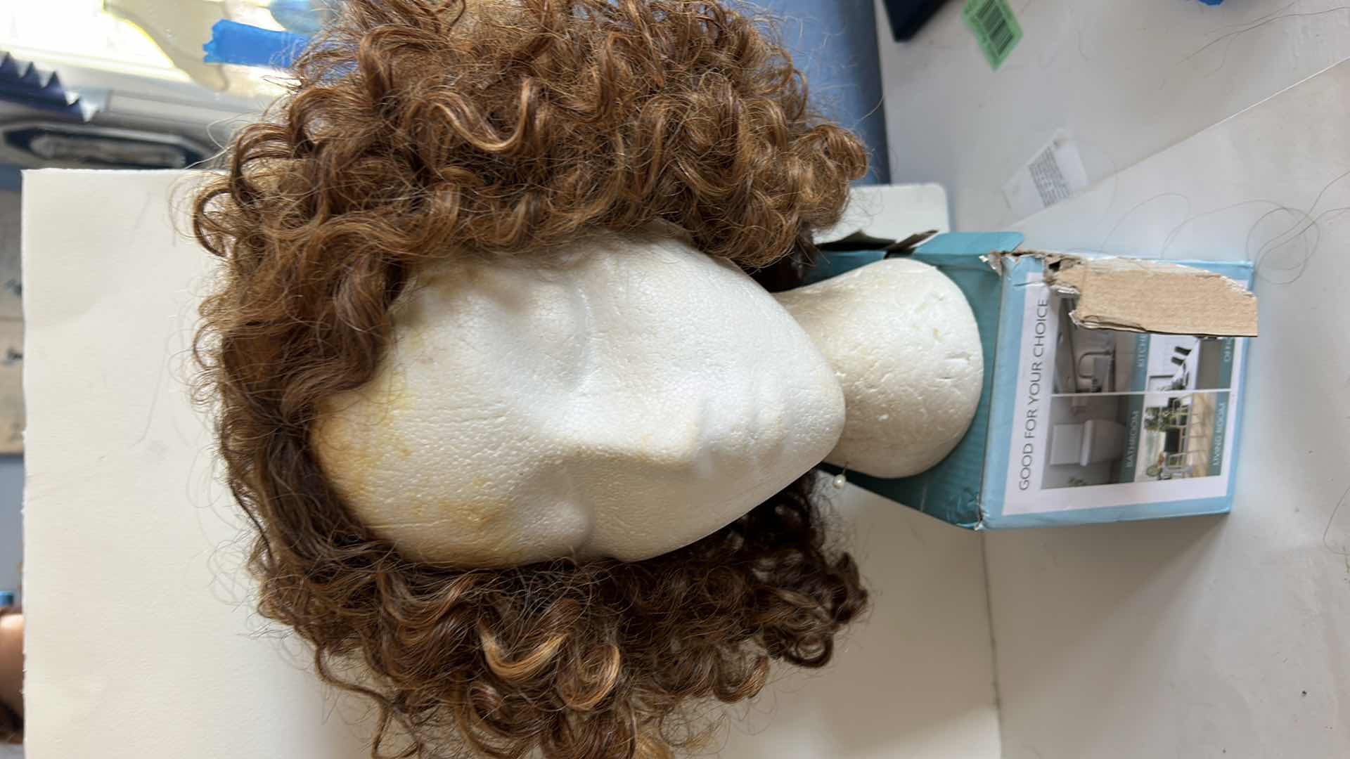 Photo 3 of 4 - WOMENS WIGS