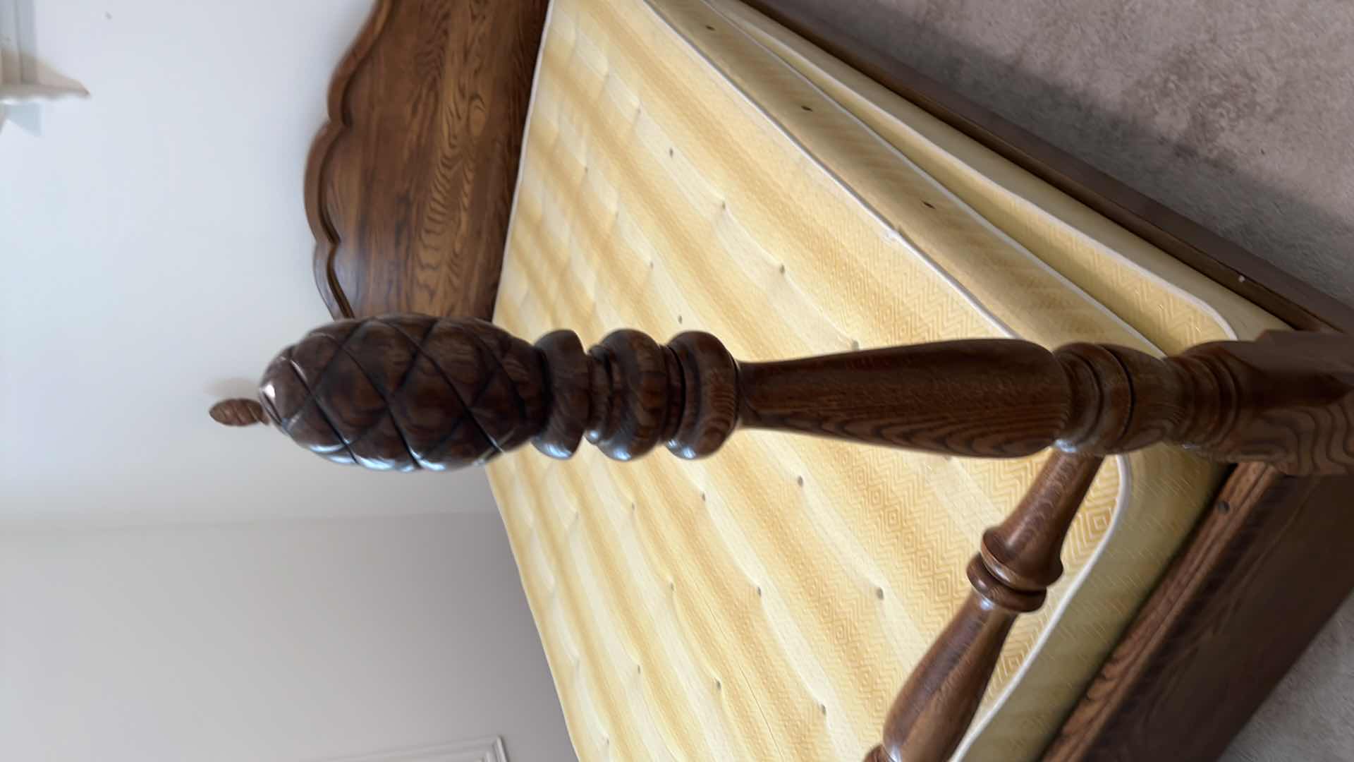 Photo 1 of QUEEN SOLID OAK PINECONE 4 POST BED W FRAME & MATTRESSES