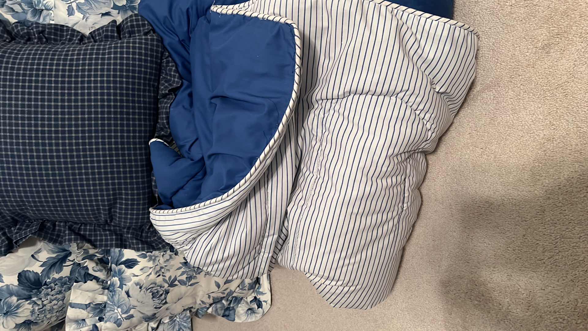 Photo 1 of BLUE & WHITE FLORAL FULL SIZE BEDDING SET  (5-PILLOWS, DUST RUFFLE & COMFORTER