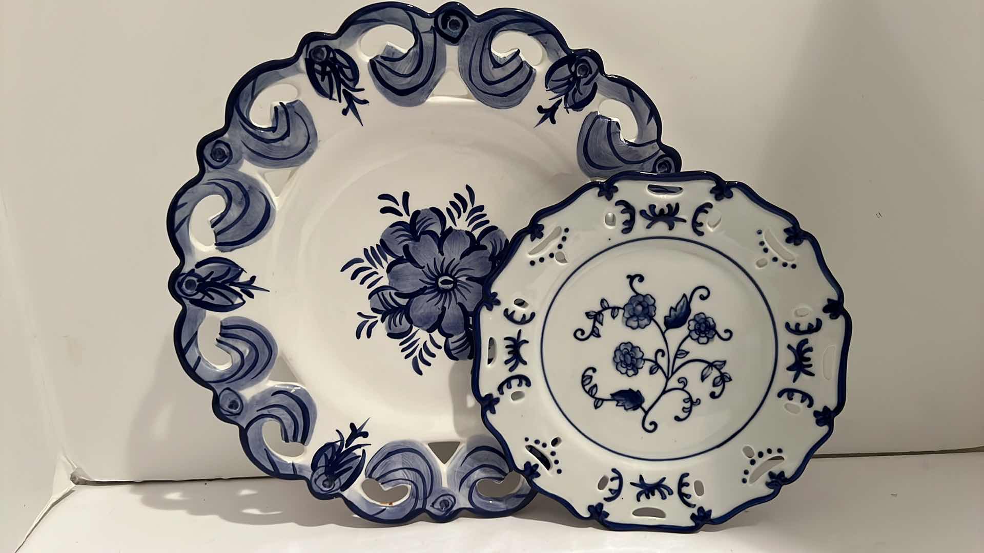 Photo 1 of 4-BLUE & WHITE  CERAMIC WARE