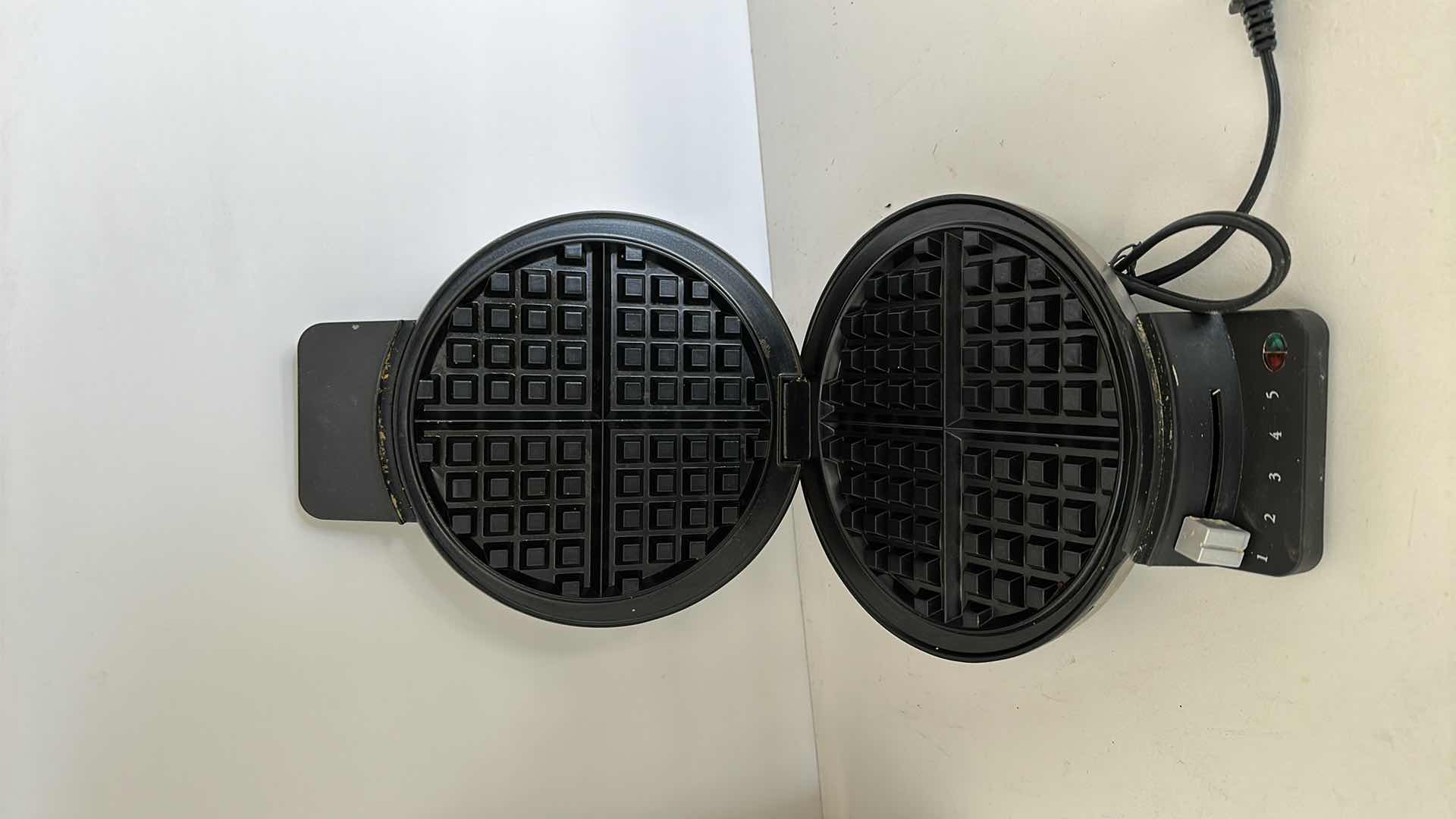 Photo 1 of CUISINART WAFFLE MAKER