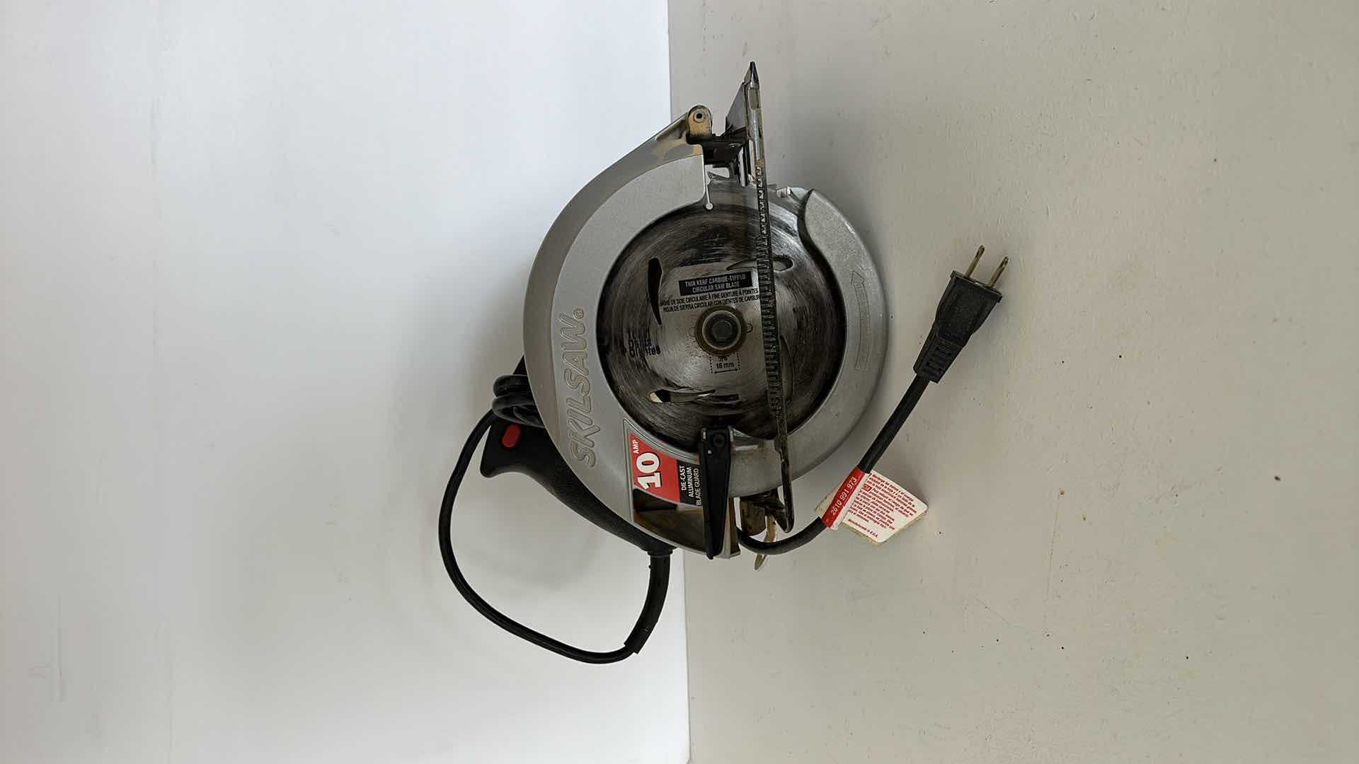 Photo 1 of SKIL CIRCULAR SAW, 10 AMP